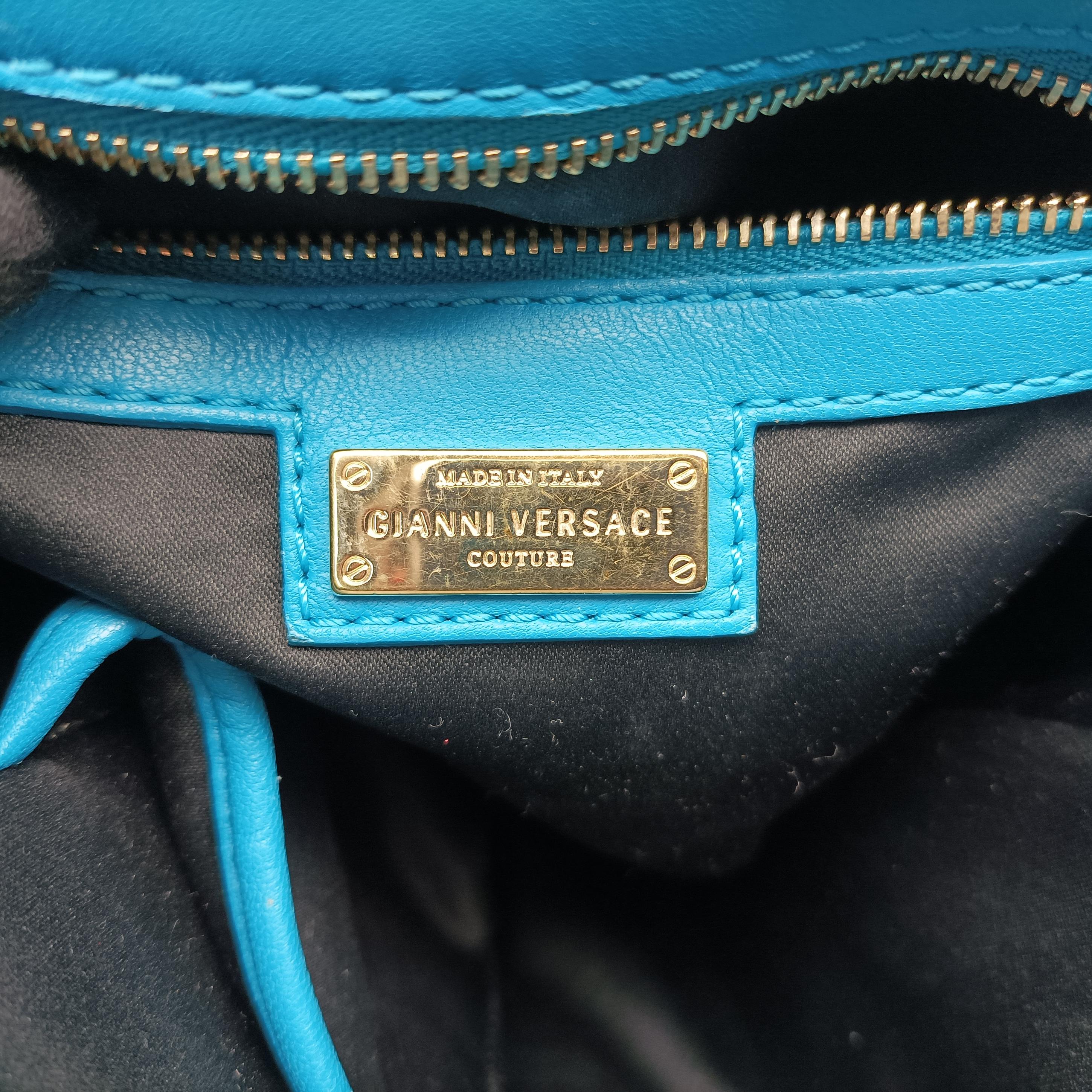 Pre-owned VERSACE Couture Green Patent  shoulderbag | stylenewstar