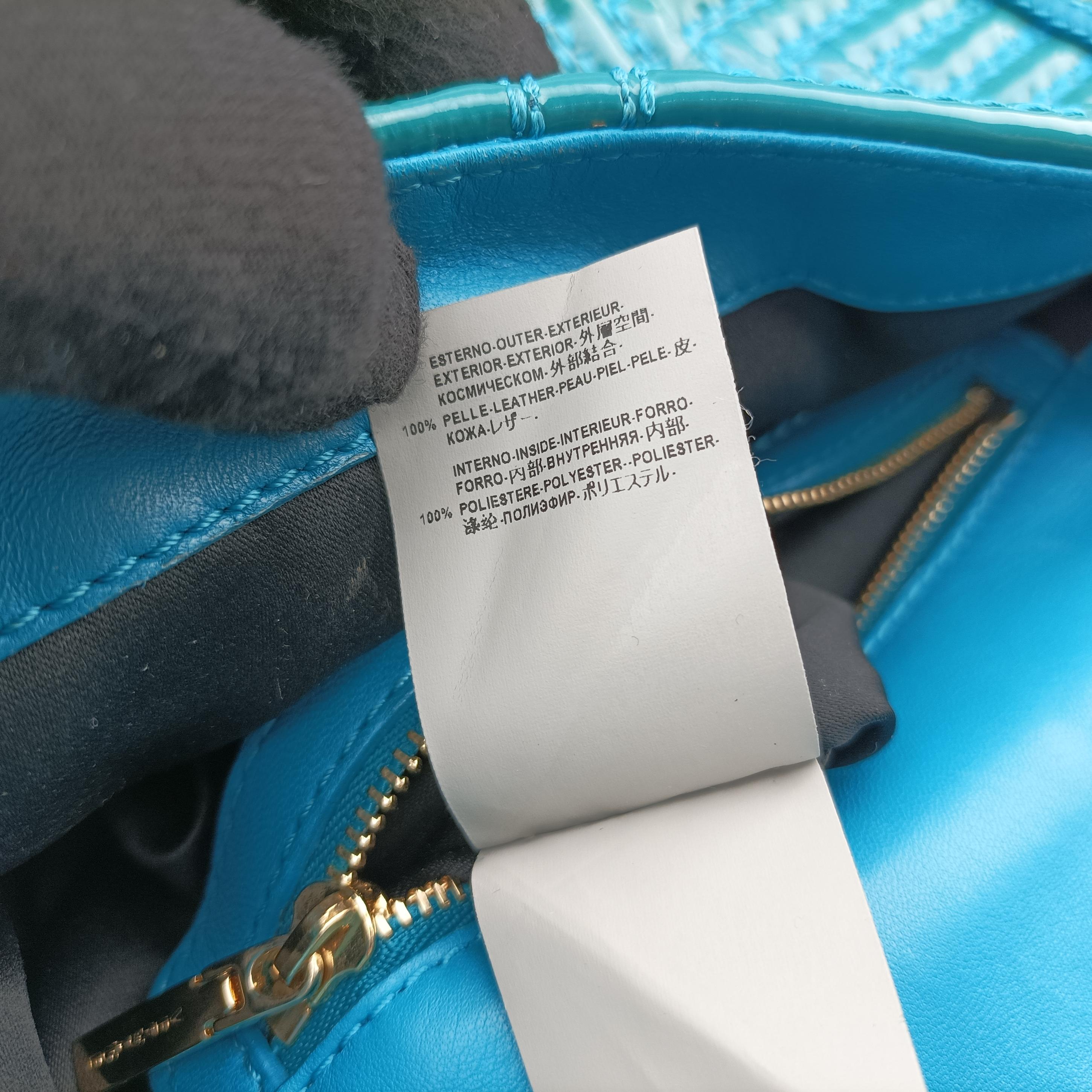Pre-owned VERSACE Couture Green Patent  shoulderbag | stylenewstar
