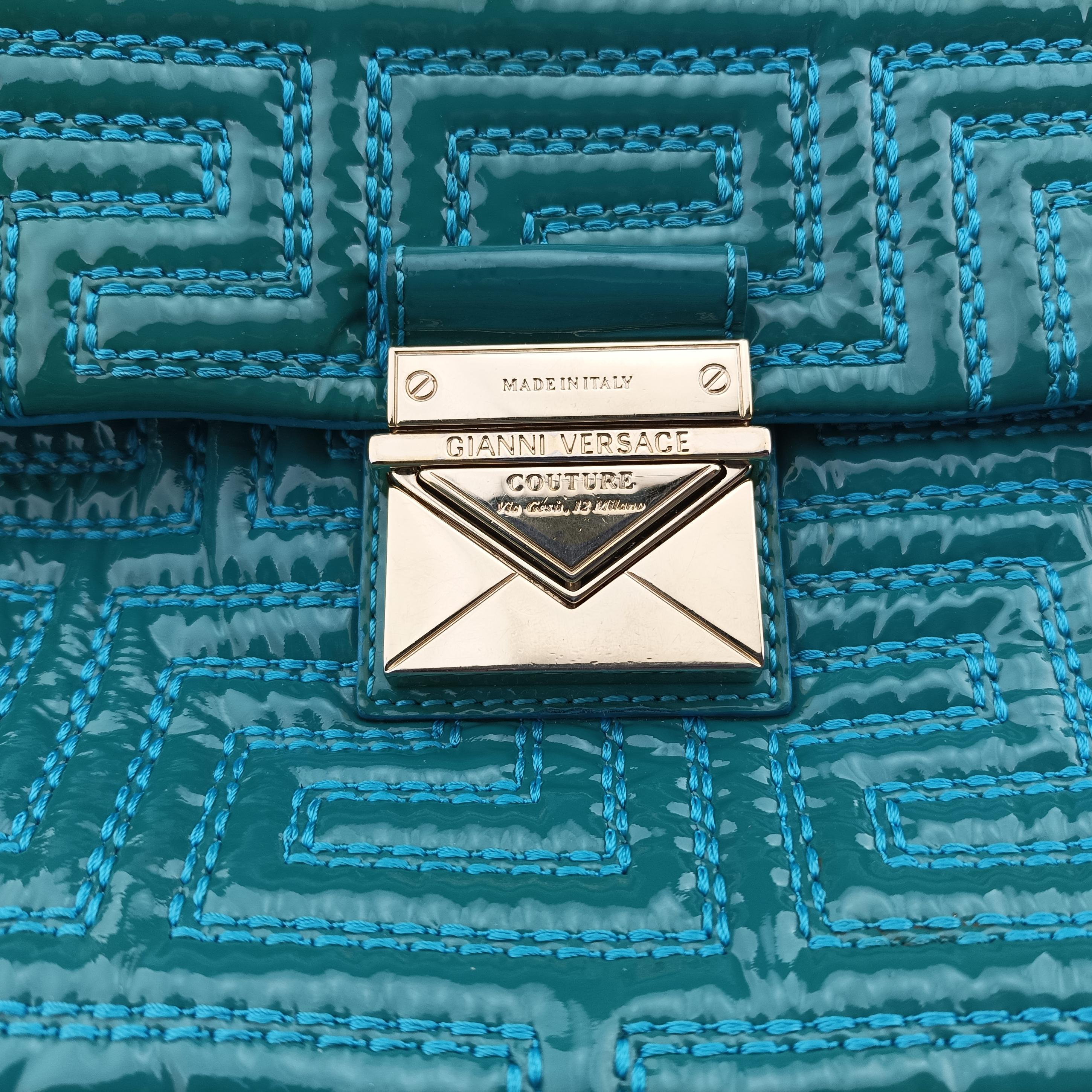 Pre-owned VERSACE Couture Green Patent  shoulderbag | stylenewstar