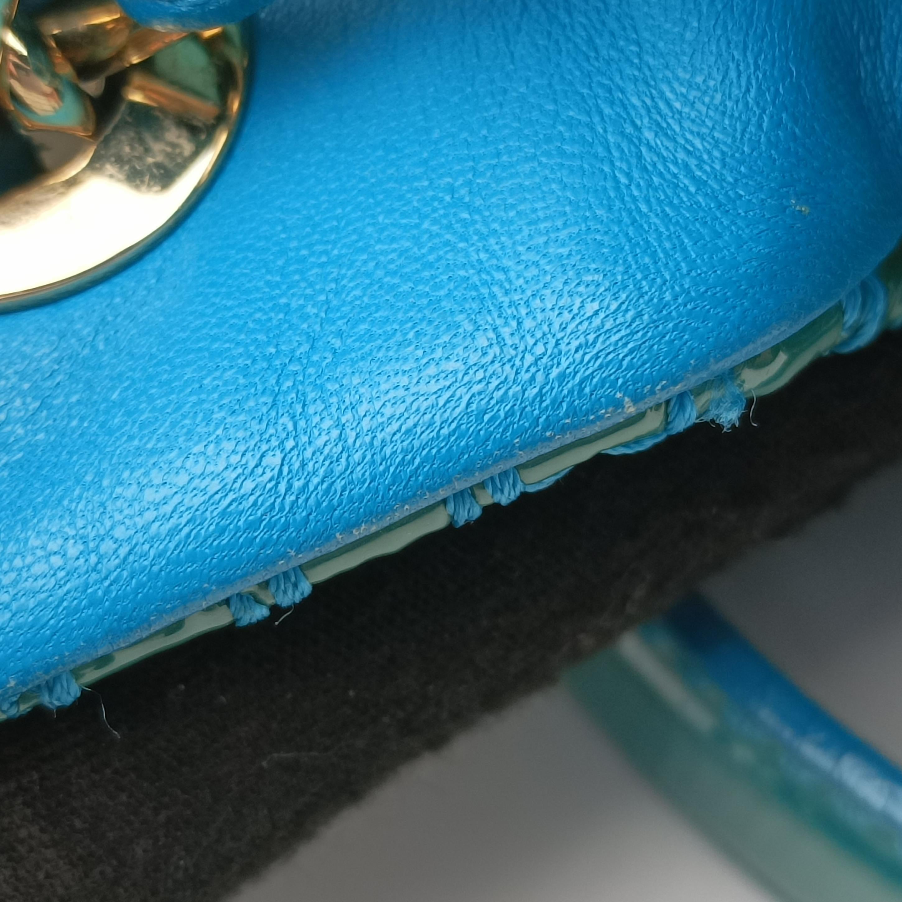 Pre-owned VERSACE Couture Green Patent  shoulderbag | stylenewstar
