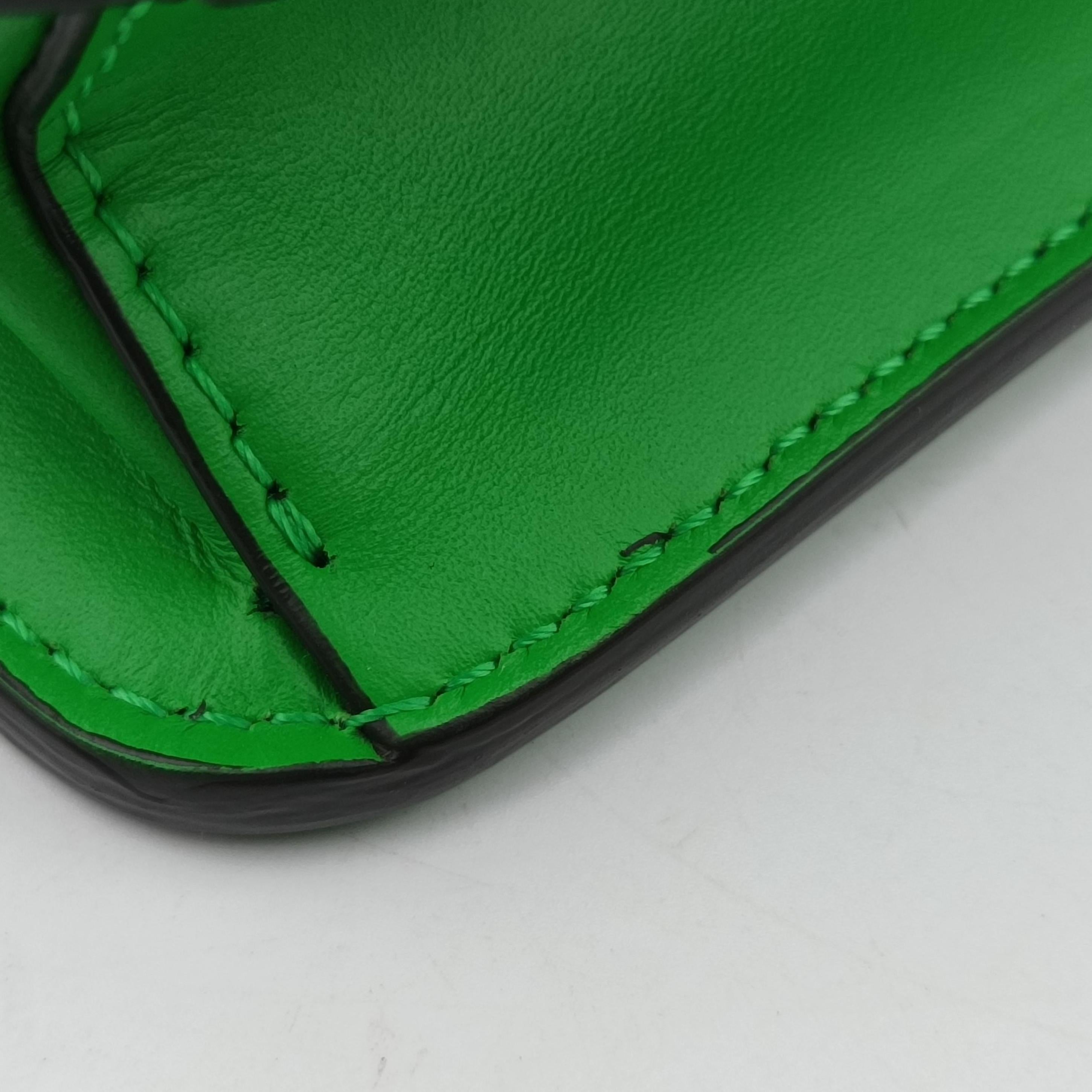 Pre-owned Fendi Fab Green Leather 8BT325 shoulderbag | stylenewstar