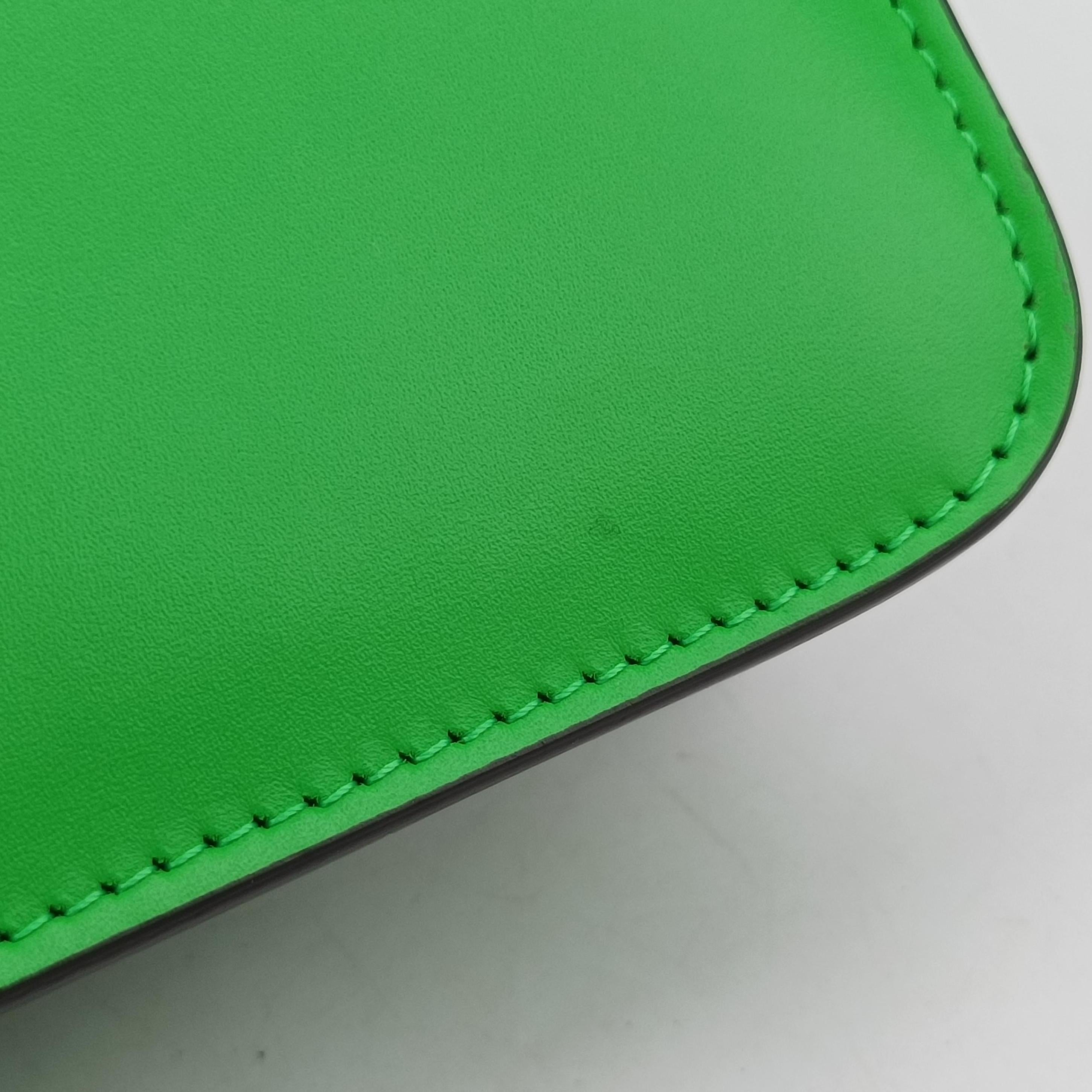 Pre-owned Fendi Fab Green Leather 8BT325 shoulderbag | stylenewstar