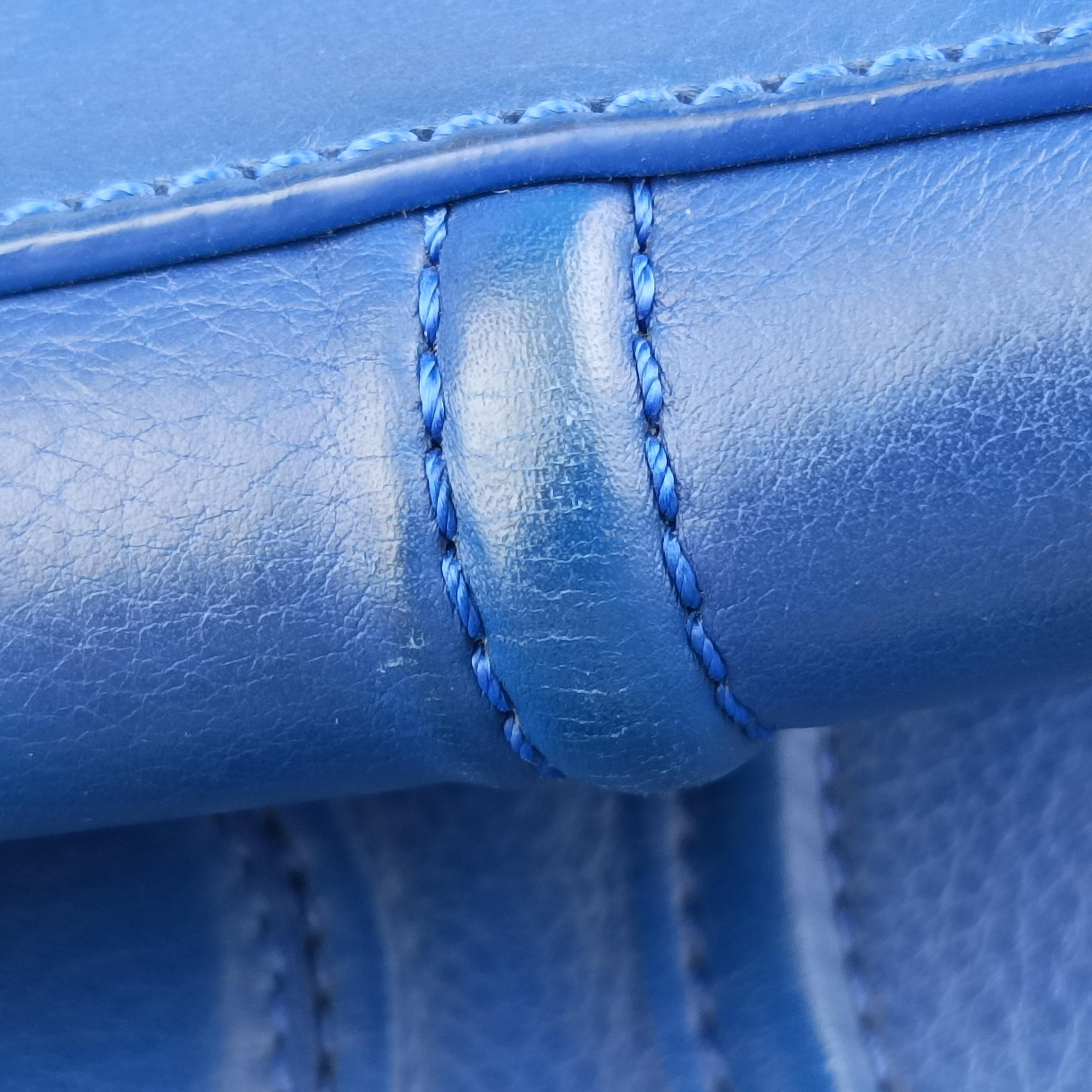 Pre-owned Celine Luggage Phantom Tote Blue leather  handbag | stylenewstar