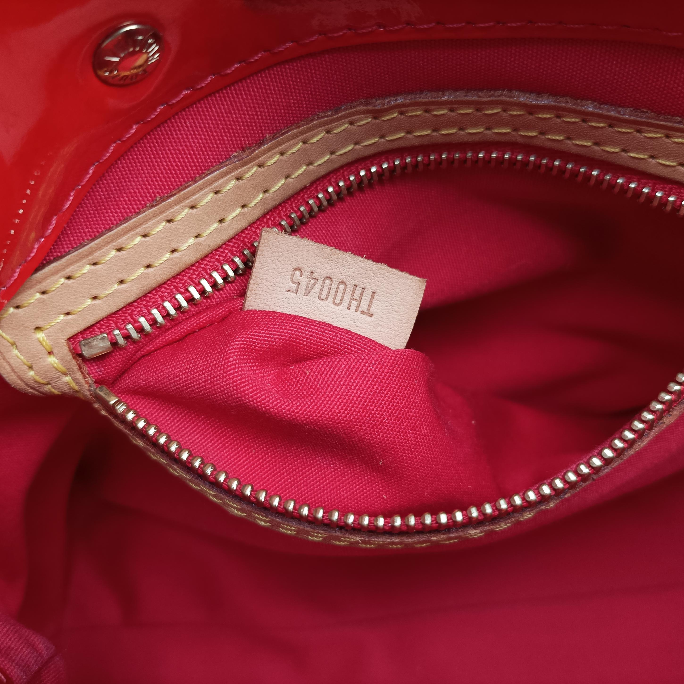 Pre-owned Louis Vuitton Lead PM Rouge Vernis M91088 handbag | stylenewstar