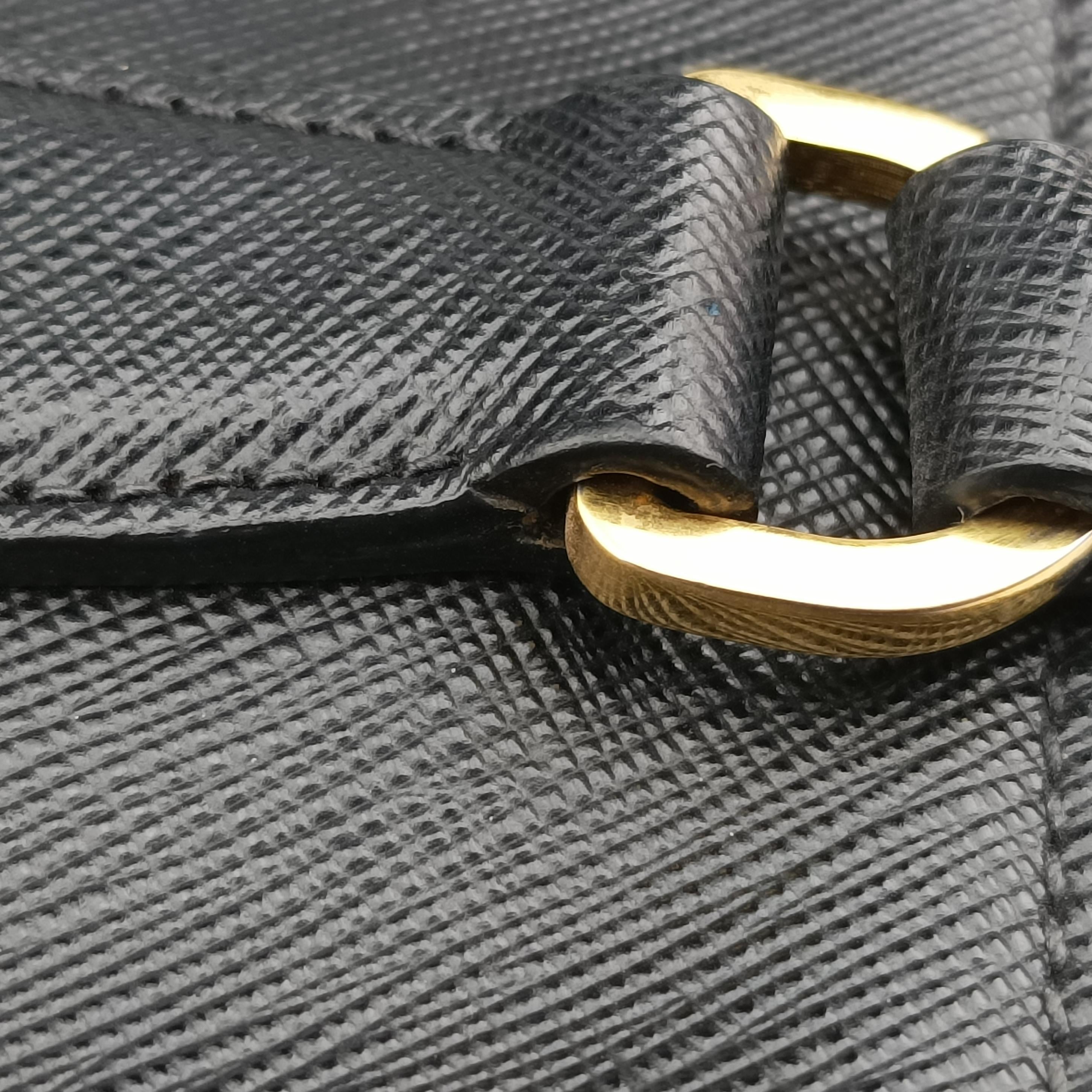 Pre-owned Prada Galleria Black SAFFIANO Leather BN1786 handbag | stylenewstar