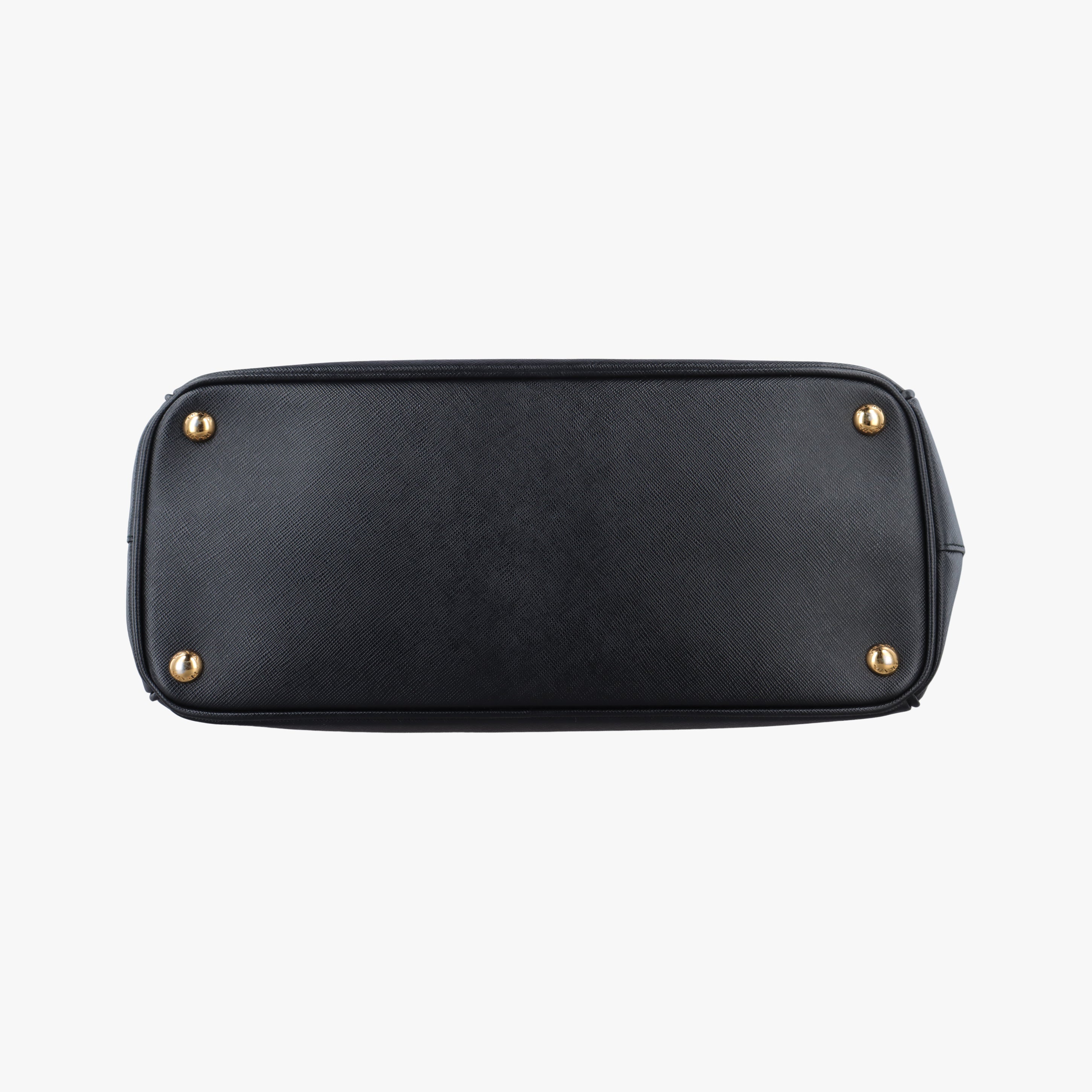 Pre-owned Prada Galleria Black SAFFIANO Leather BN1786 handbag | stylenewstar