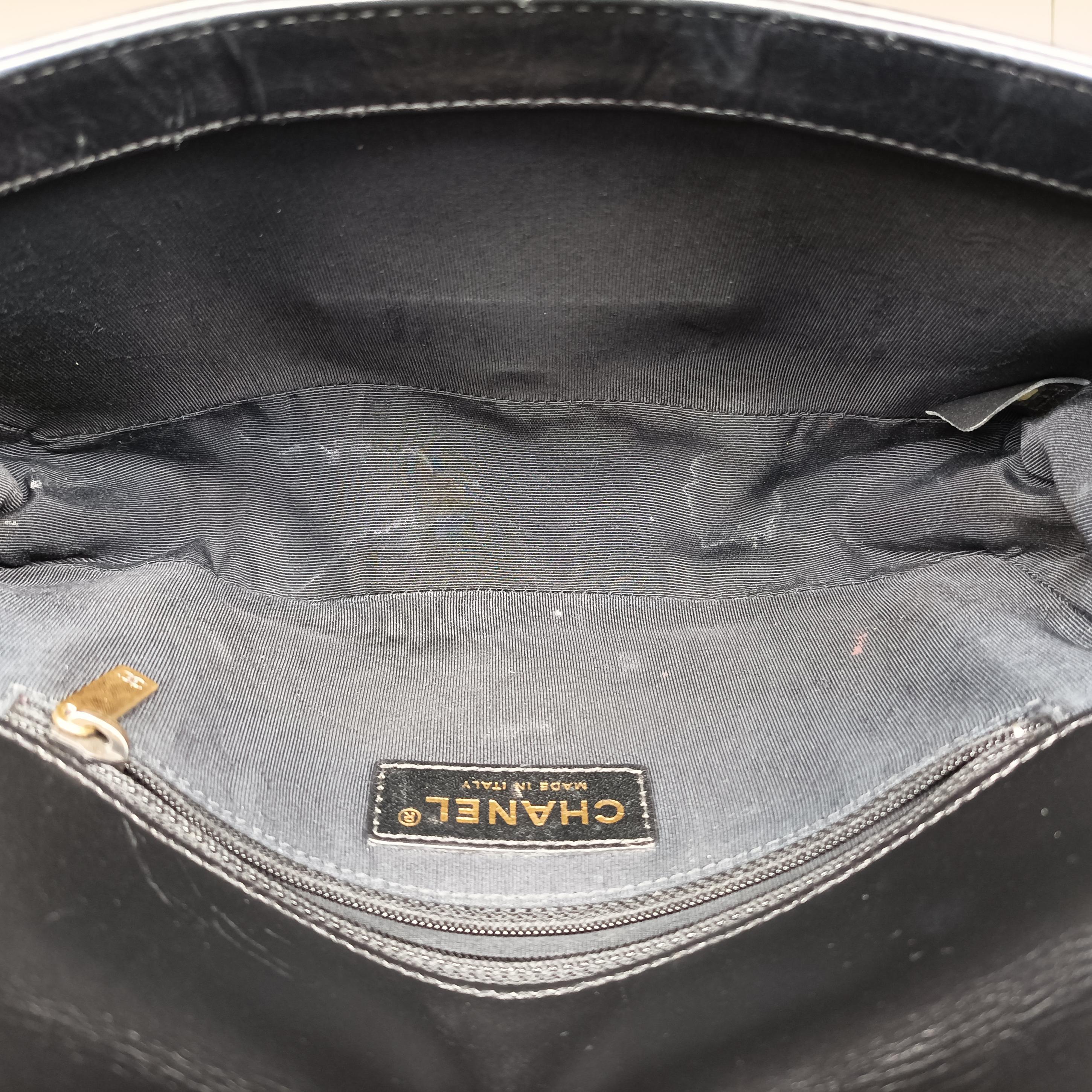 Pre-owned Chanel BOY CHANEL Black Leather A66713 shoulderbag | stylenewstar