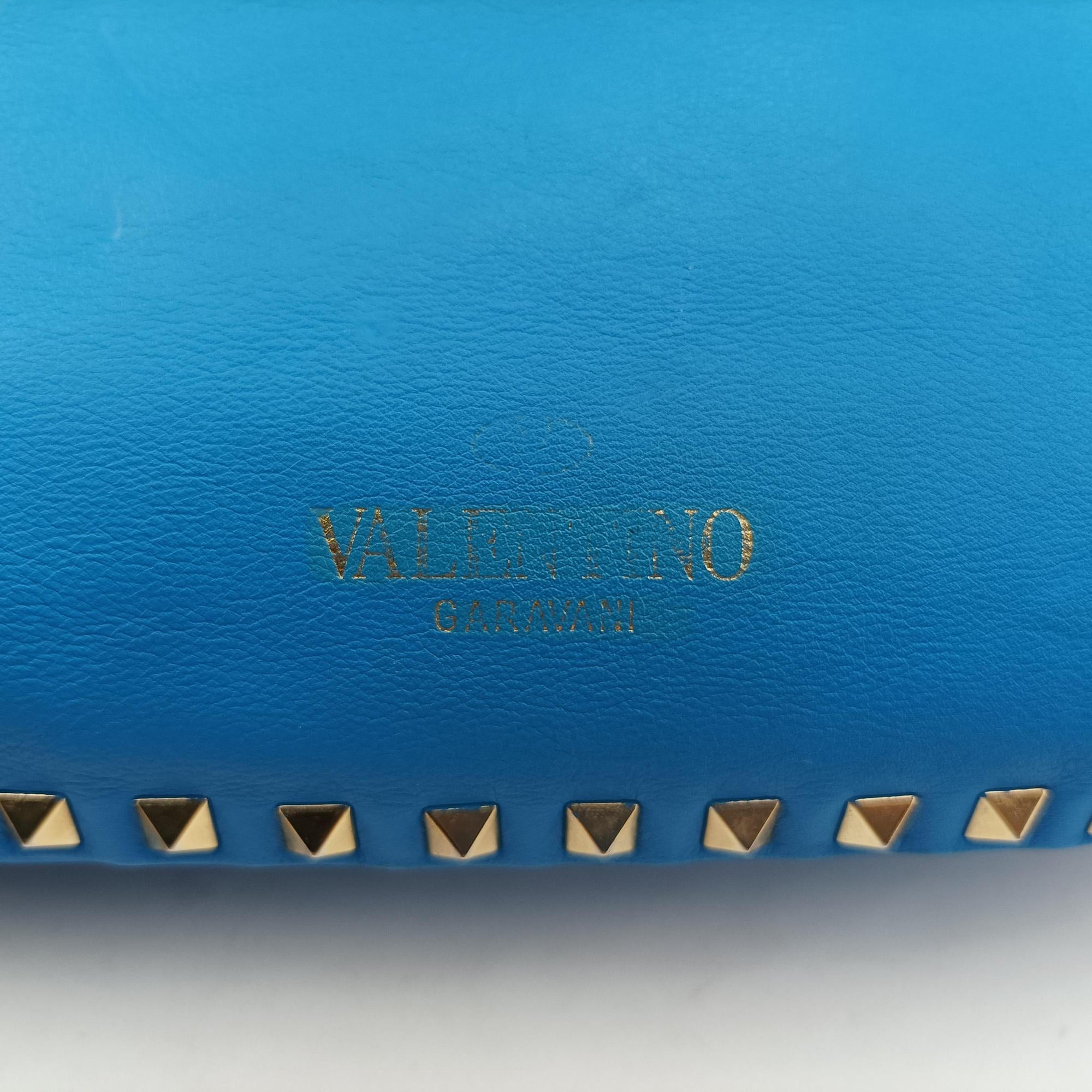 Pre-owned Valentino Rockstud Blue Leather  shoulderbag | stylenewstar