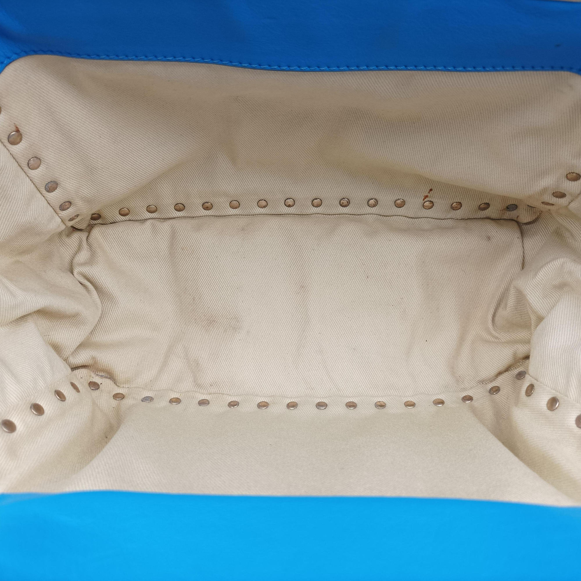 Pre-owned Valentino Rockstud Blue Leather  shoulderbag | stylenewstar