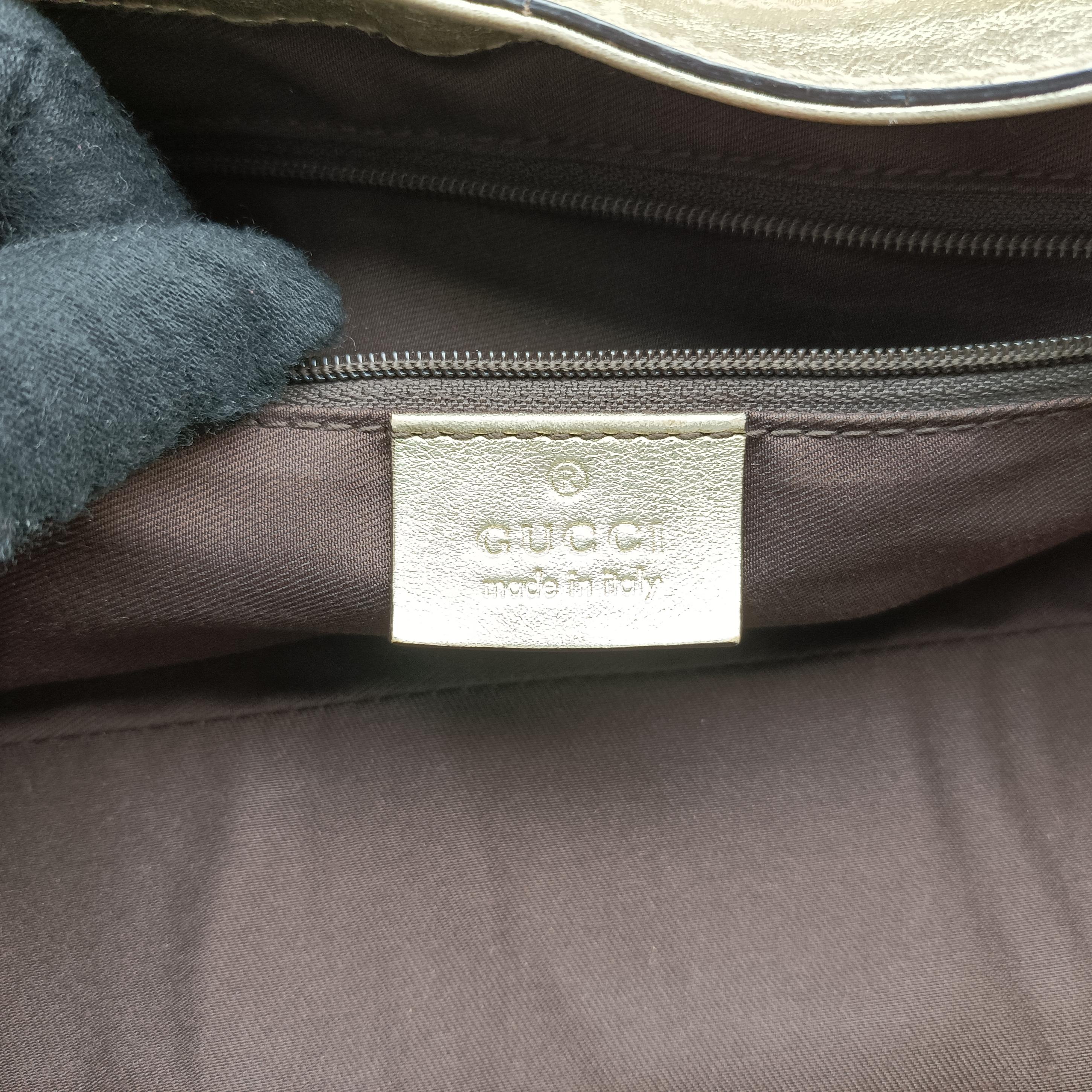 Secondhand Gucci Abbey D-ring Hobo Beige canvas 189835 handbag | stylenewstar