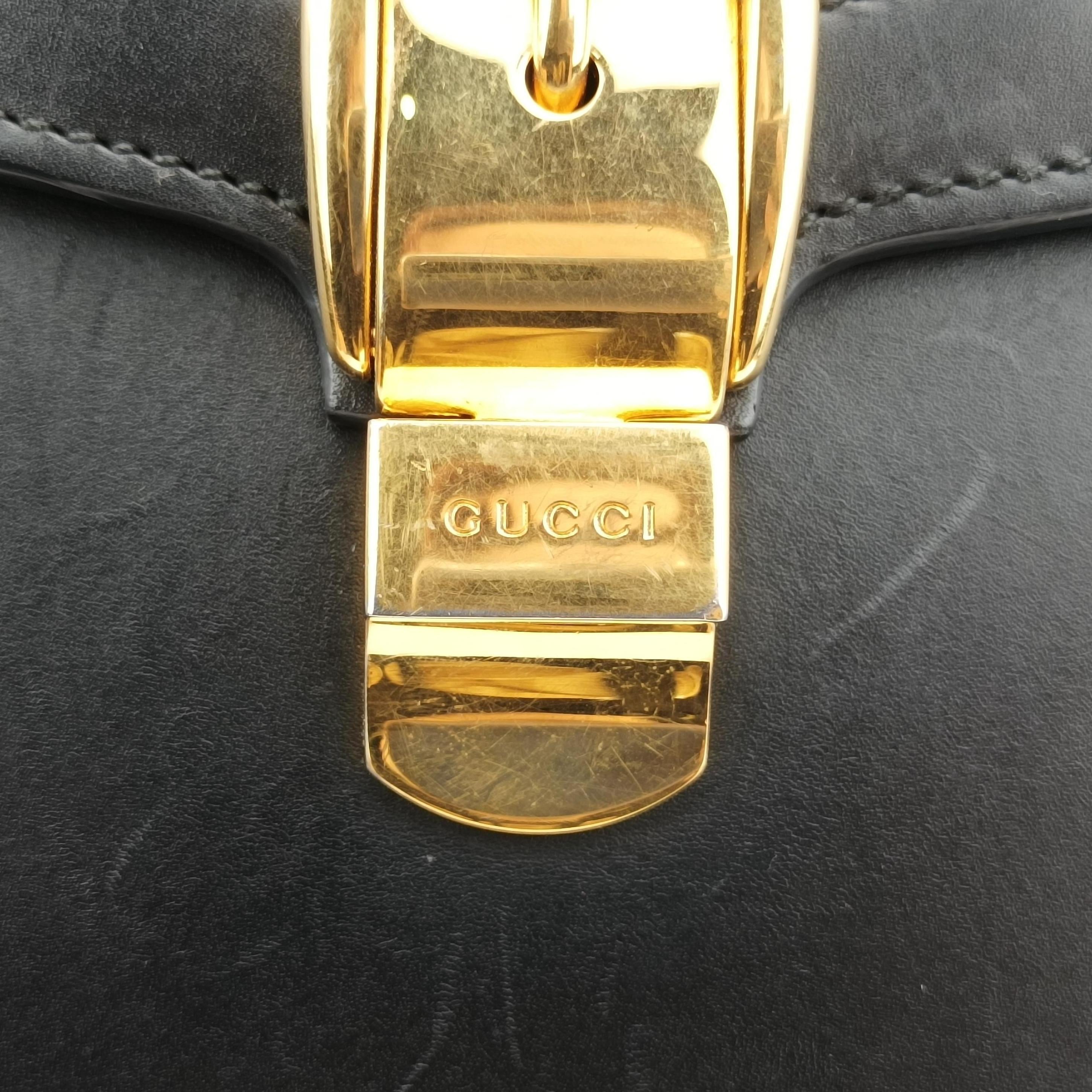 Pre-owned Gucci Sylvie Black Leather 431665 shoulderbag | stylenewstar