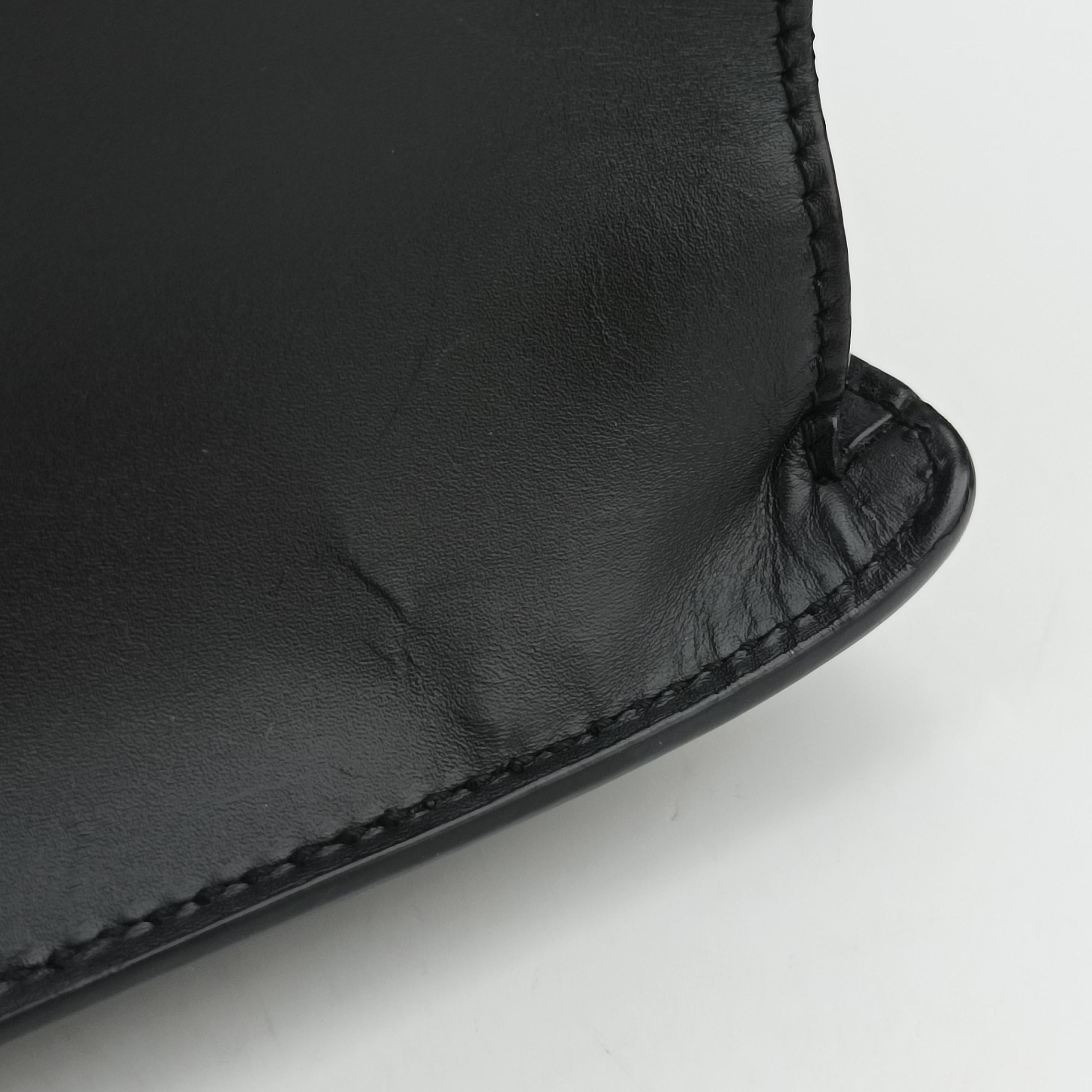 Pre-owned Gucci Sylvie Black Leather 431665 shoulderbag | stylenewstar