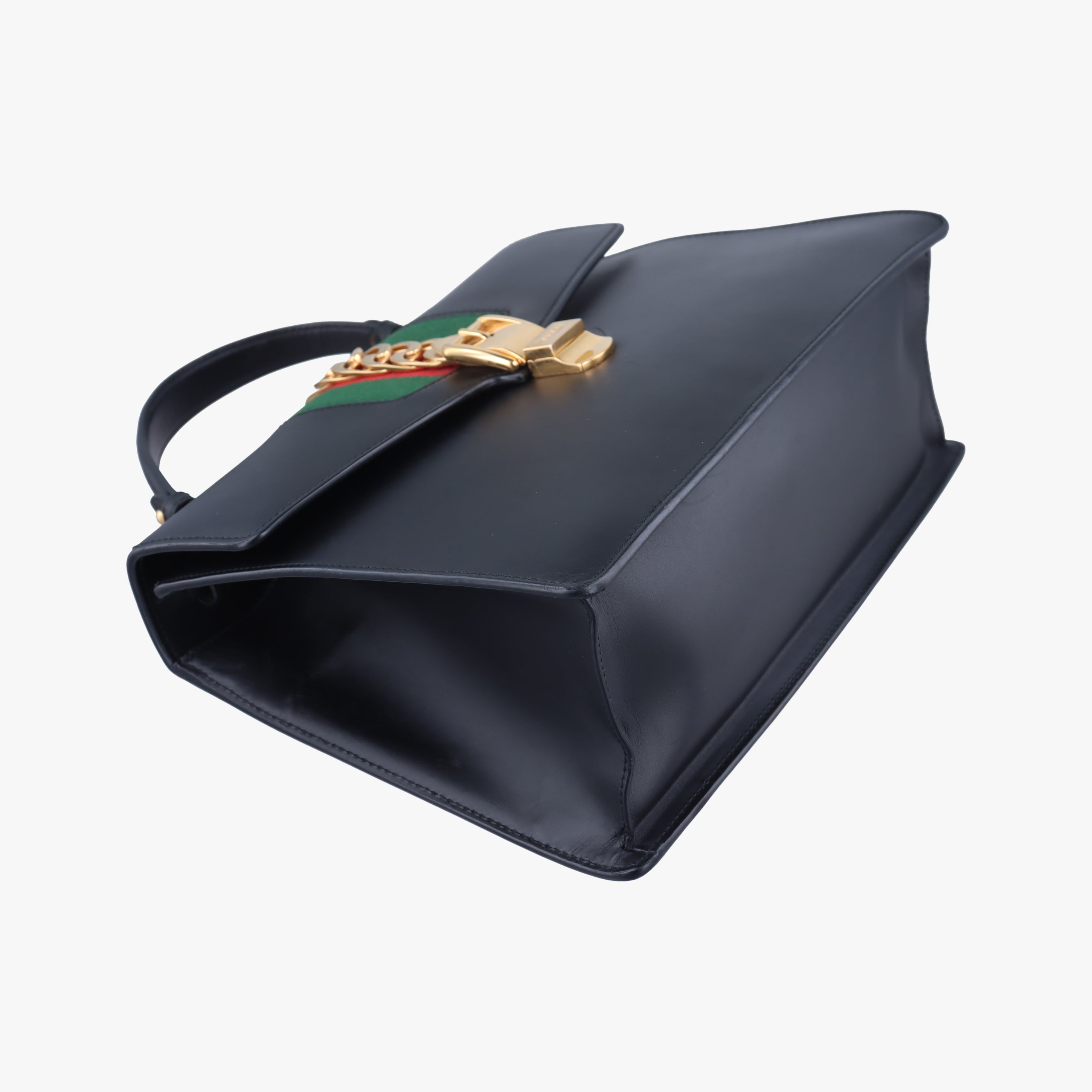 Pre-owned Gucci Sylvie Black Leather 431665 shoulderbag | stylenewstar