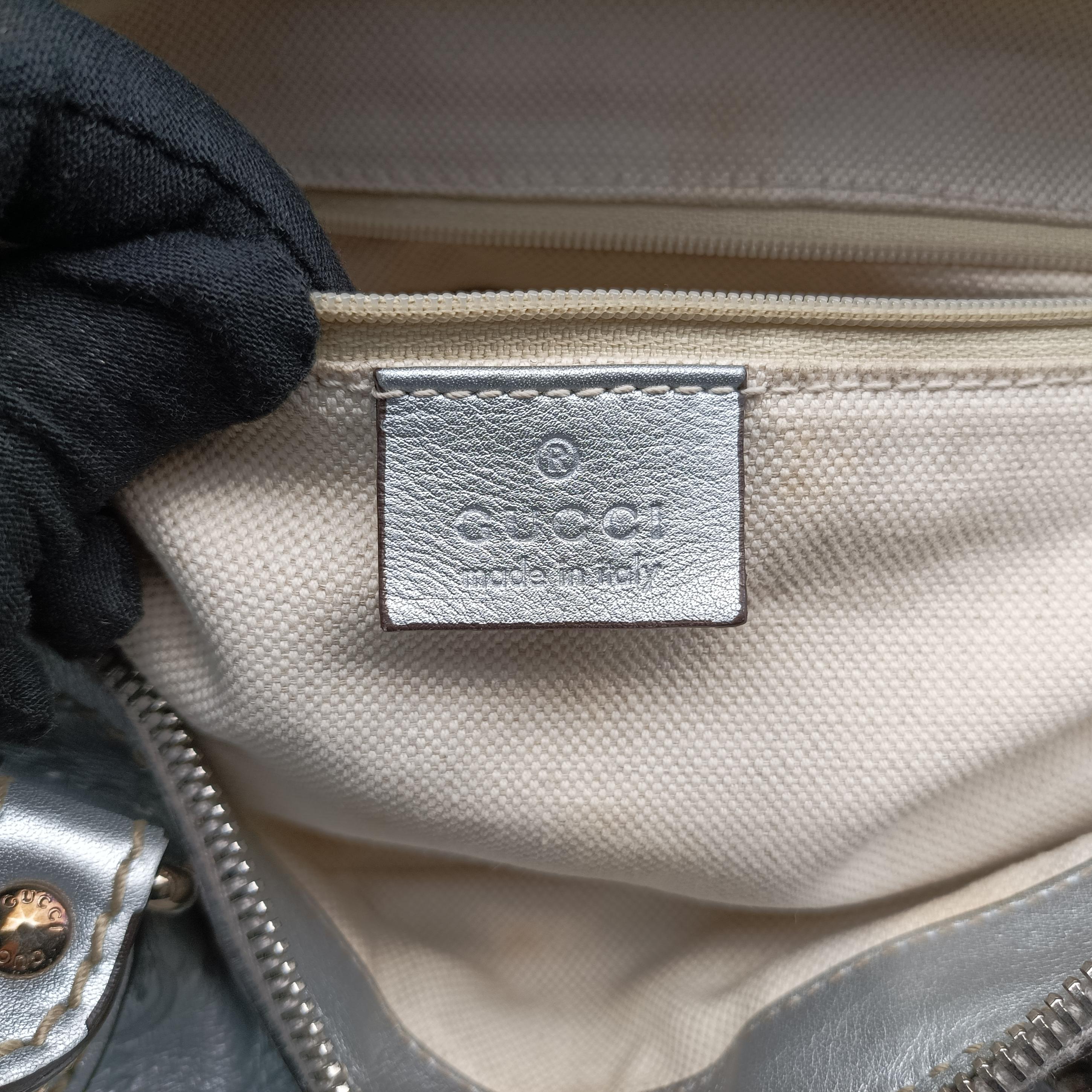 Pre-owned Gucci Sukey GUCCISSIMA Silver Leather 223974 shoulderbag | stylenewstar