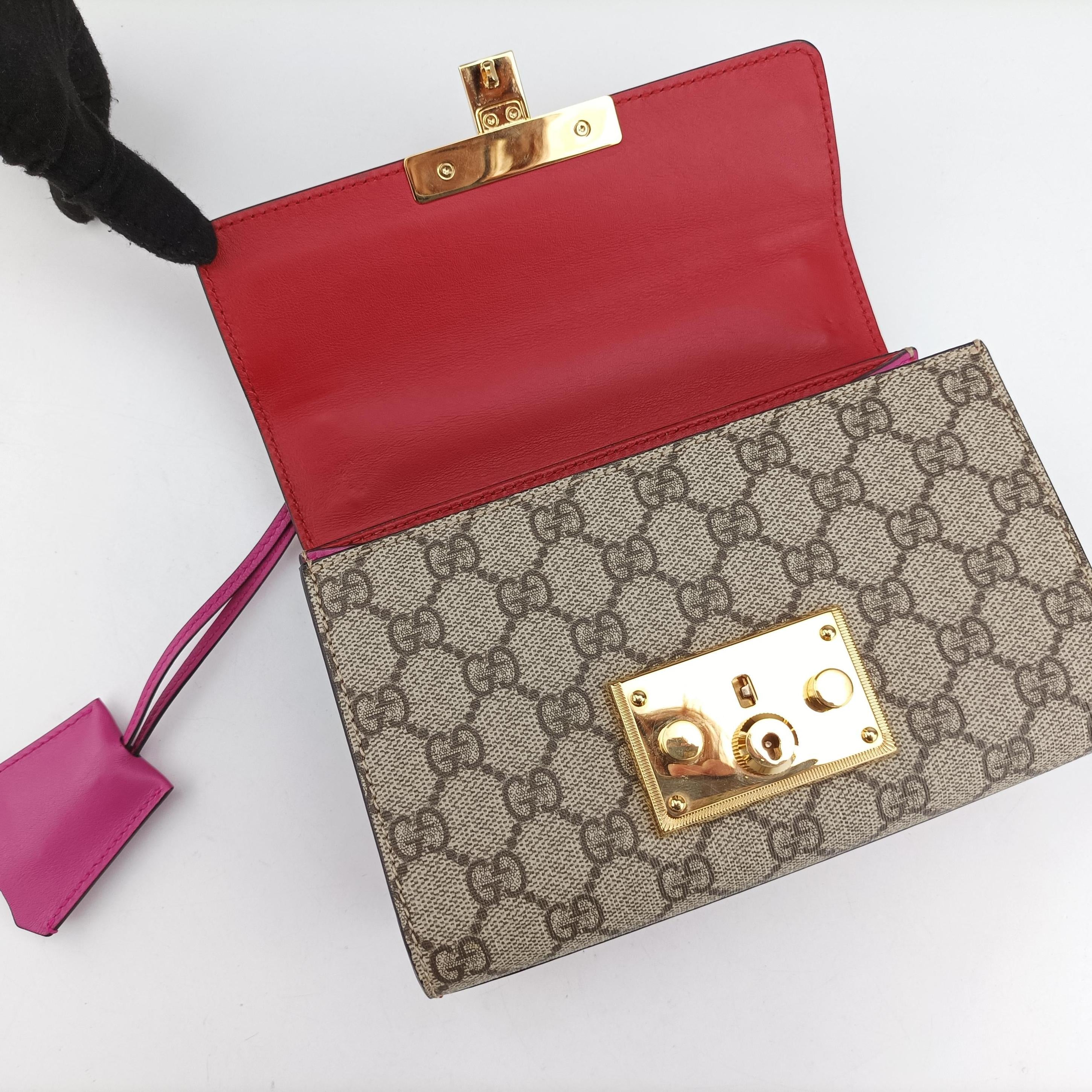 Vintage Gucci Padlock beige×red×pink PVC coated canvas×Leather 409487 shoulderbag | stylenewstar