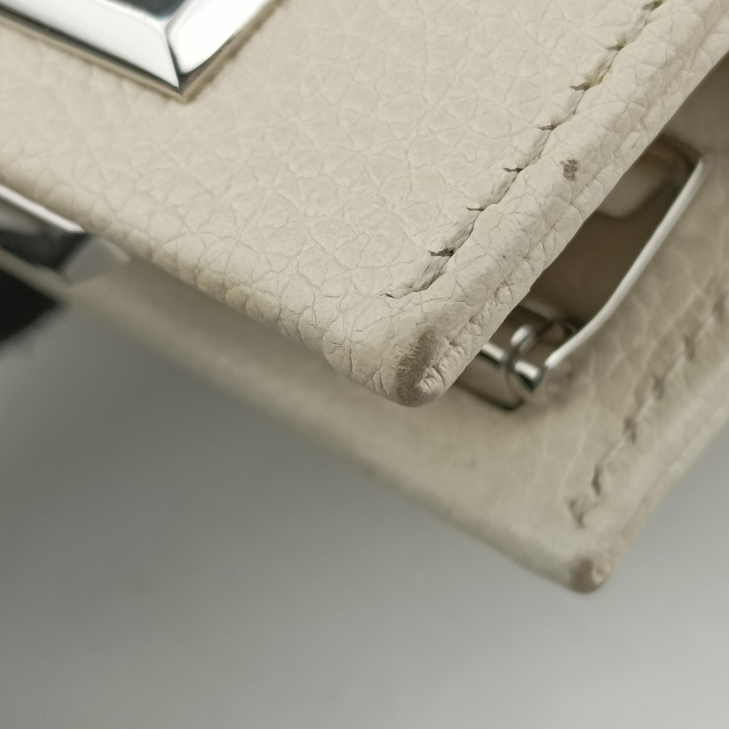 Pre-owned Gucci Zumi White Leather 569712 shoulderbag | stylenewstar
