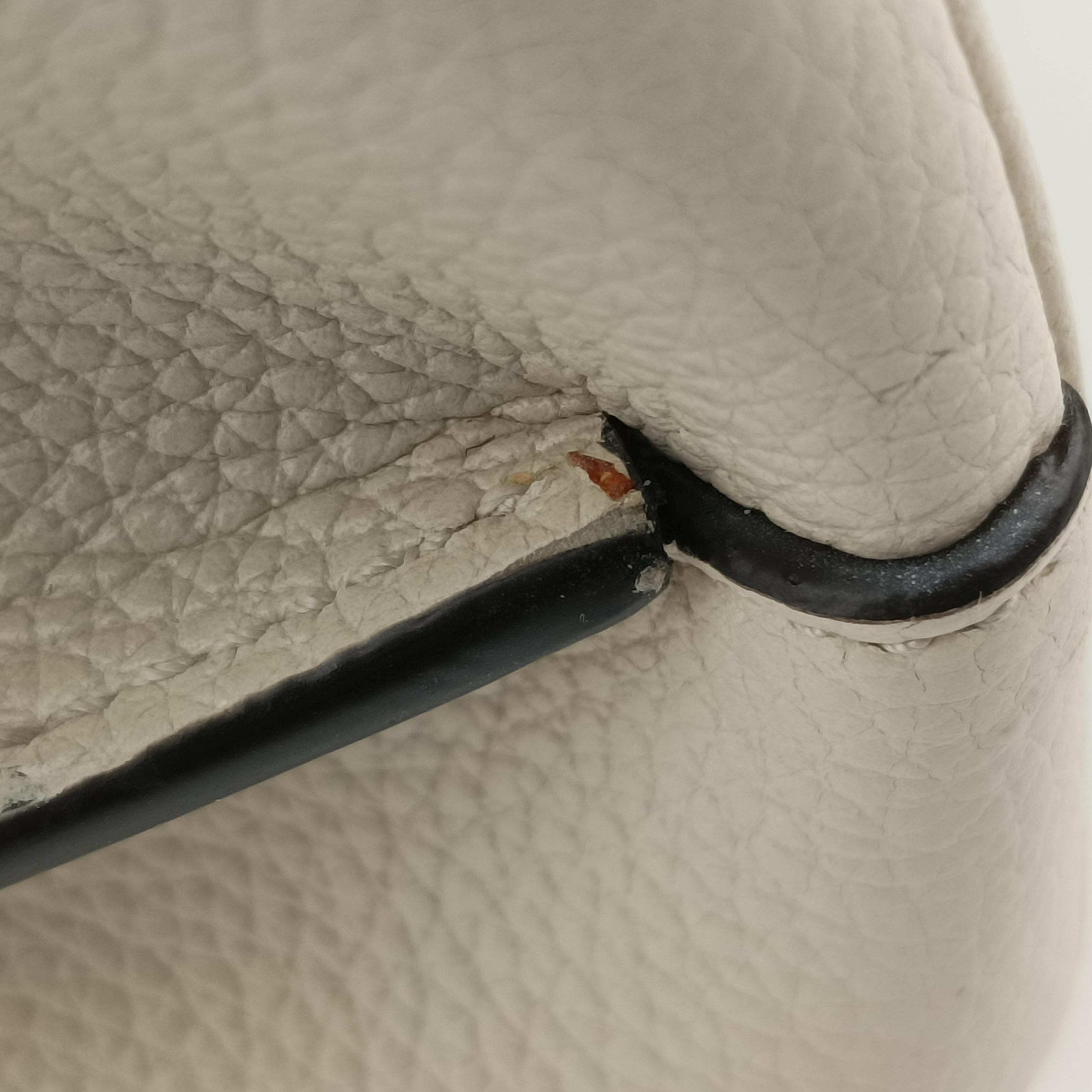 Pre-owned Gucci Zumi White Leather 569712 shoulderbag | stylenewstar