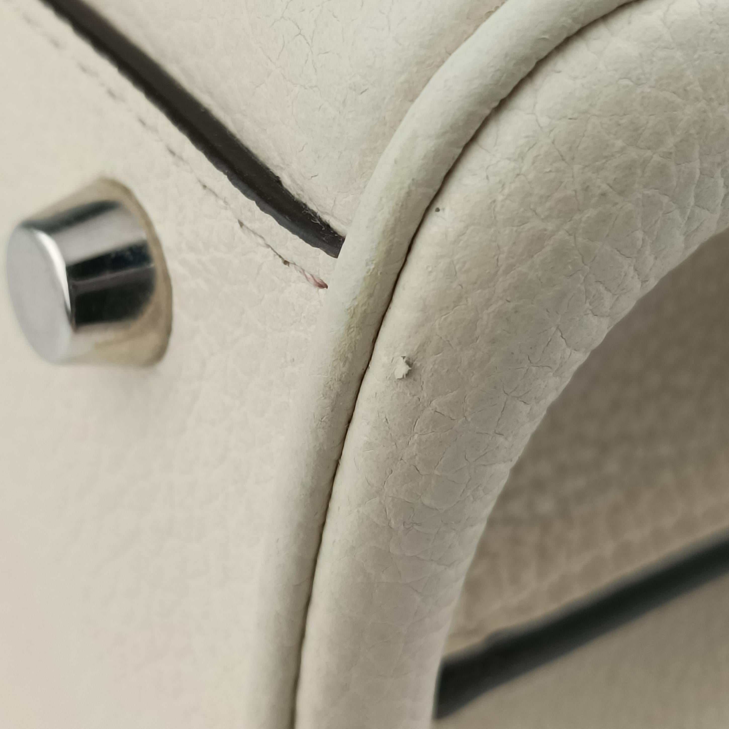 Pre-owned Gucci Zumi White Leather 569712 shoulderbag | stylenewstar