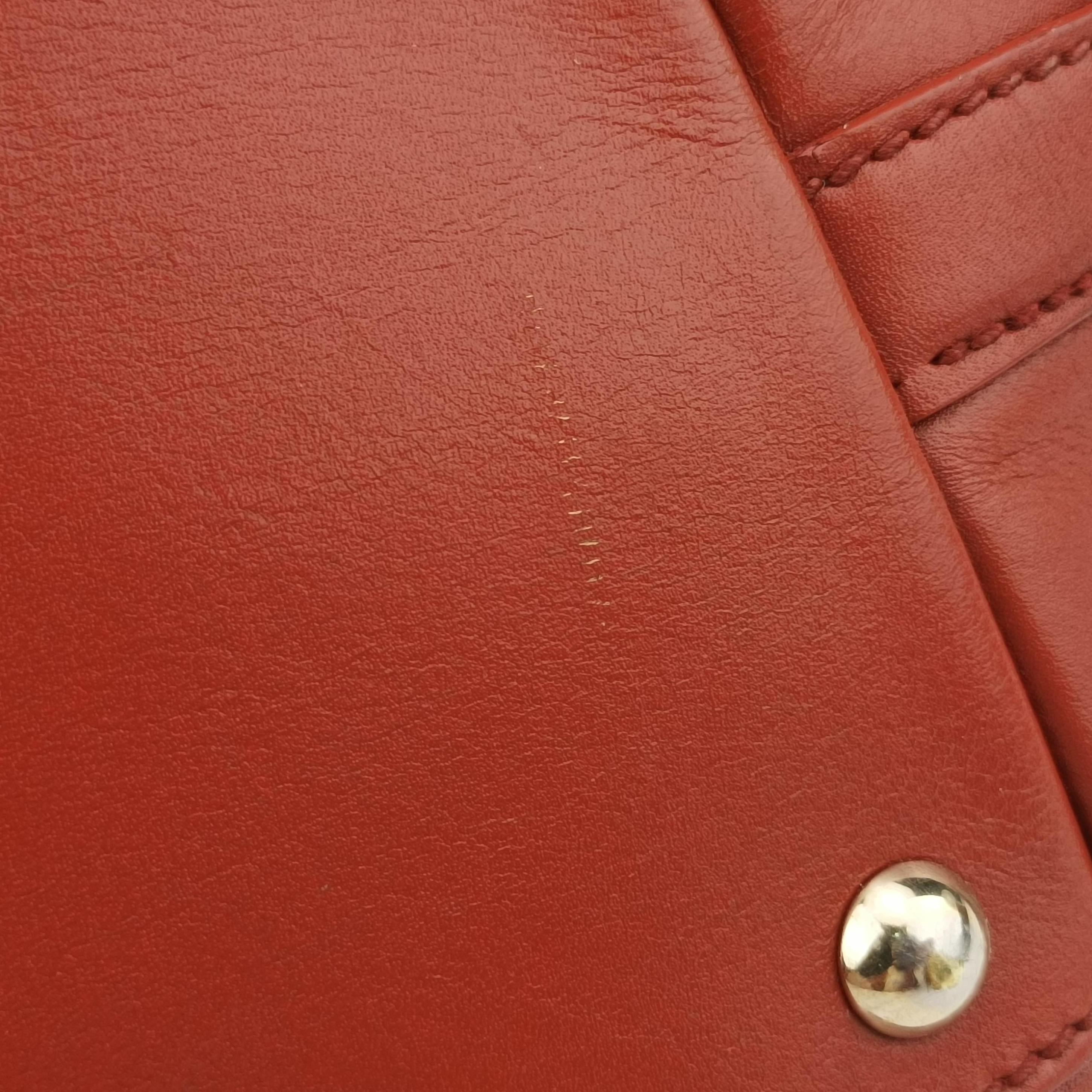 Pre-owned Gucci logo plate Orange Leather 145993 handbag | stylenewstar