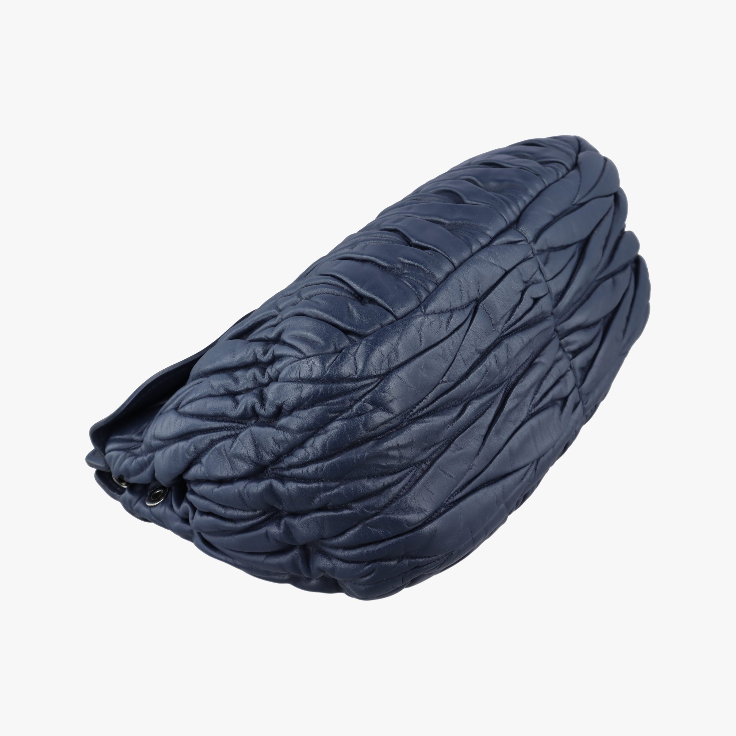 Pre-owned Miu Miu Matelasse Navy Leather RR1782 shoulderbag | stylenewstar