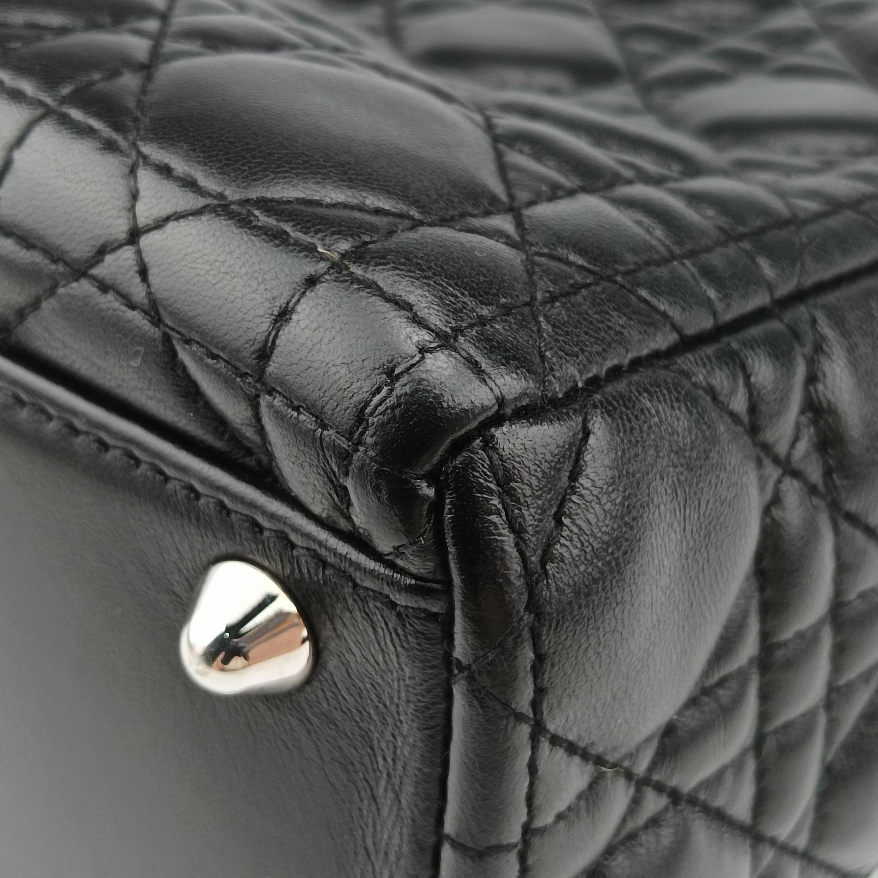 Pre-owned Christian Dior Lady Dior Black lambskin  handbag | stylenewstar