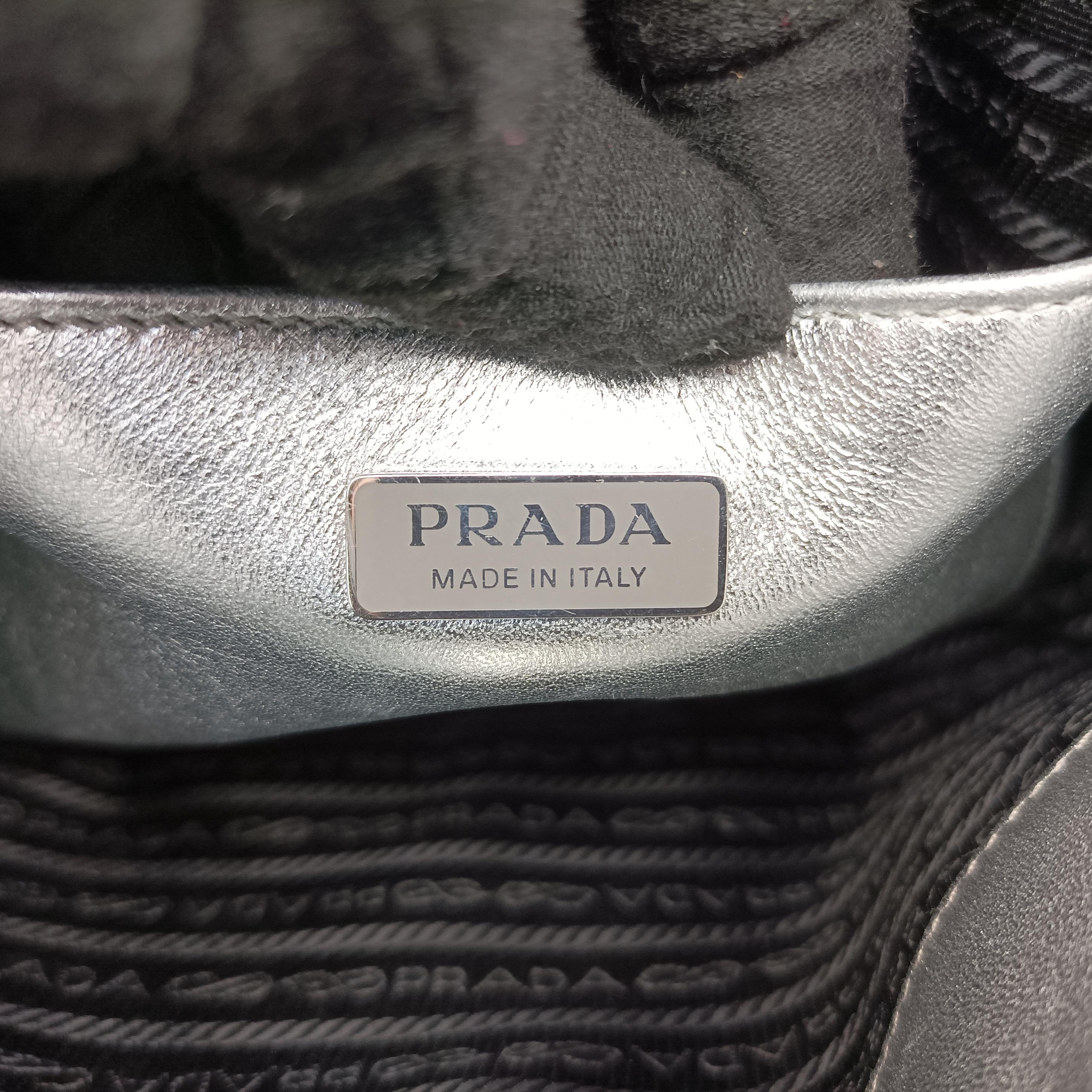 Pre-owned Prada Cleo Silver Enamel 1BC499 shoulderbag | stylenewstar