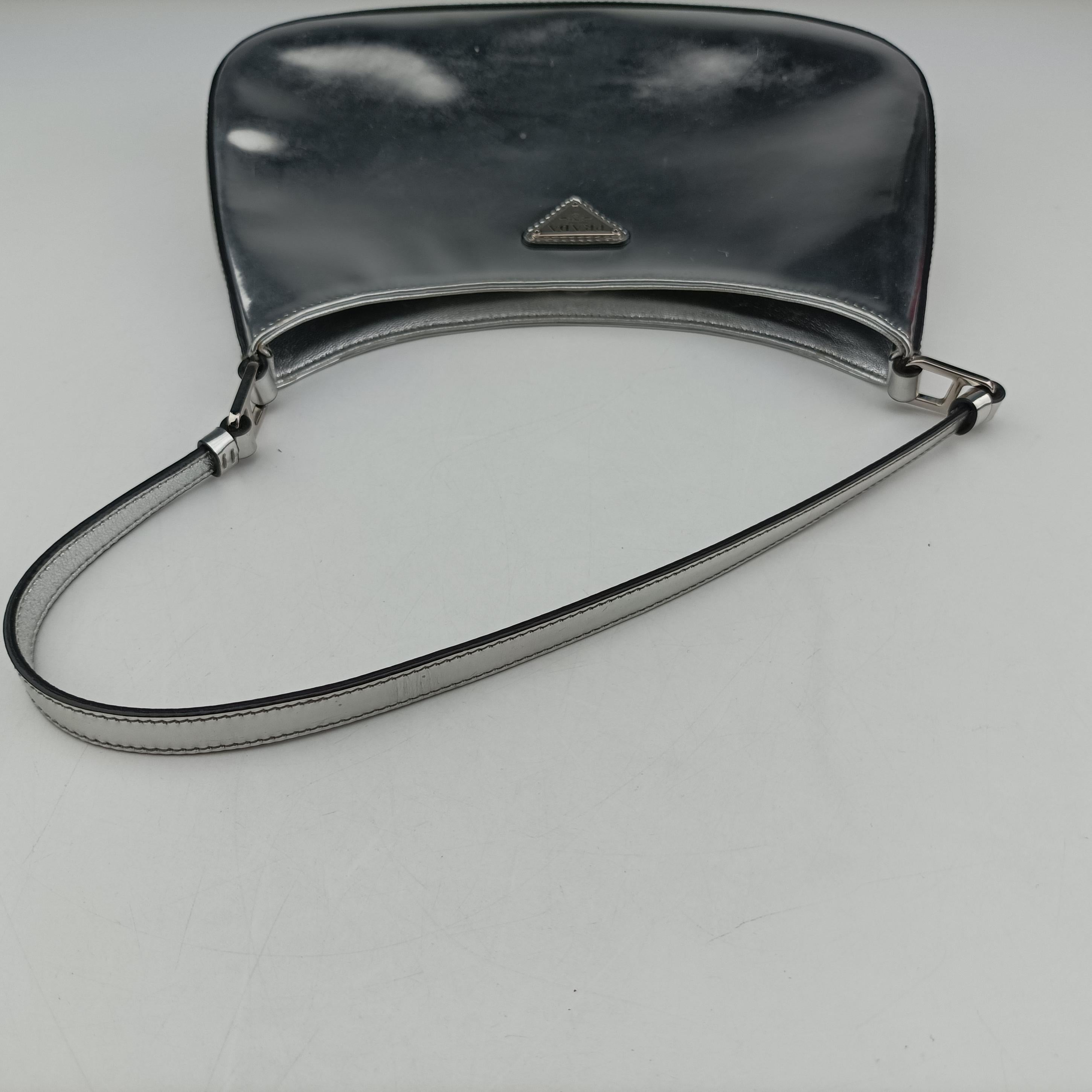 Pre-owned Prada Cleo Silver Enamel 1BC499 shoulderbag | stylenewstar