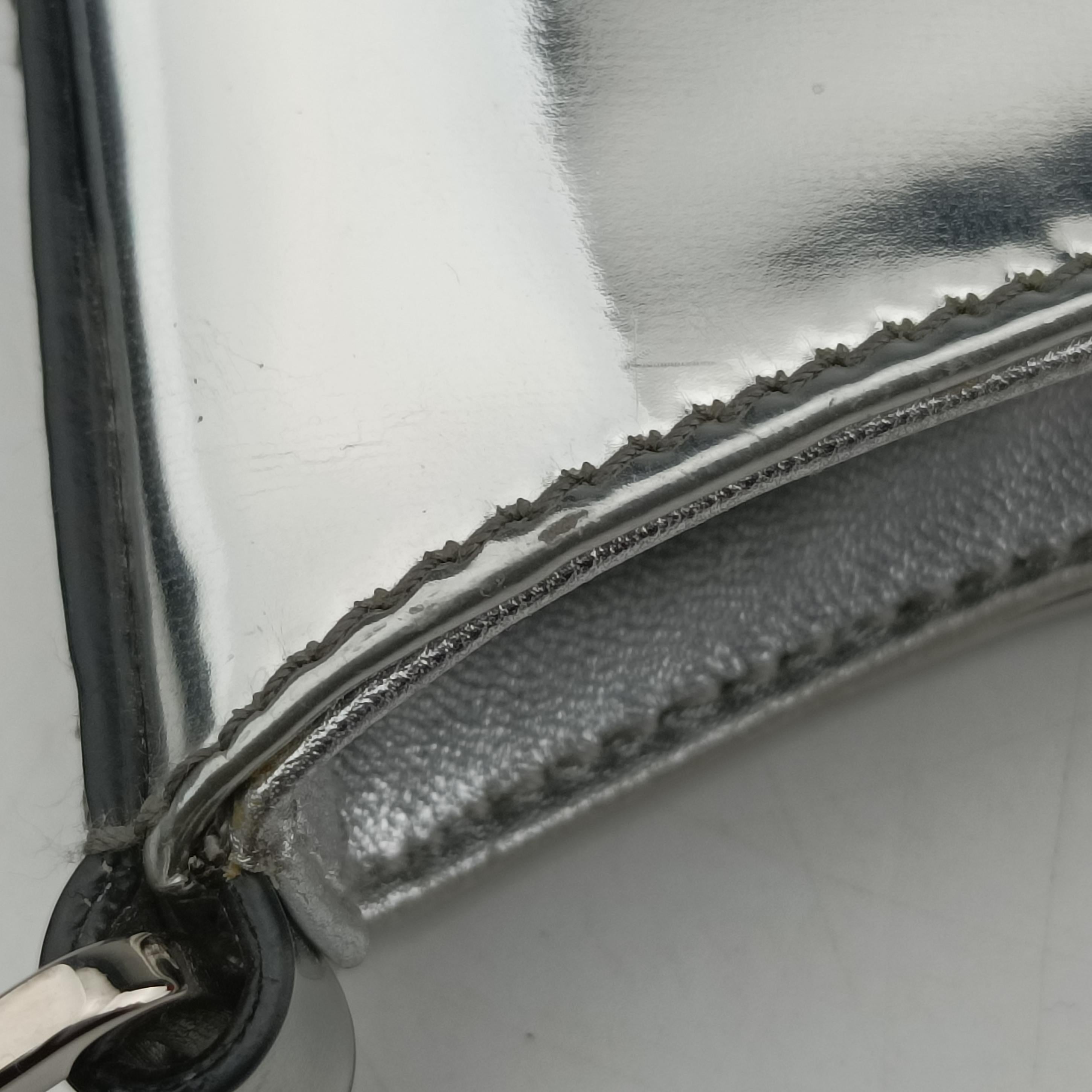 Pre-owned Prada Cleo Silver Enamel 1BC499 shoulderbag | stylenewstar