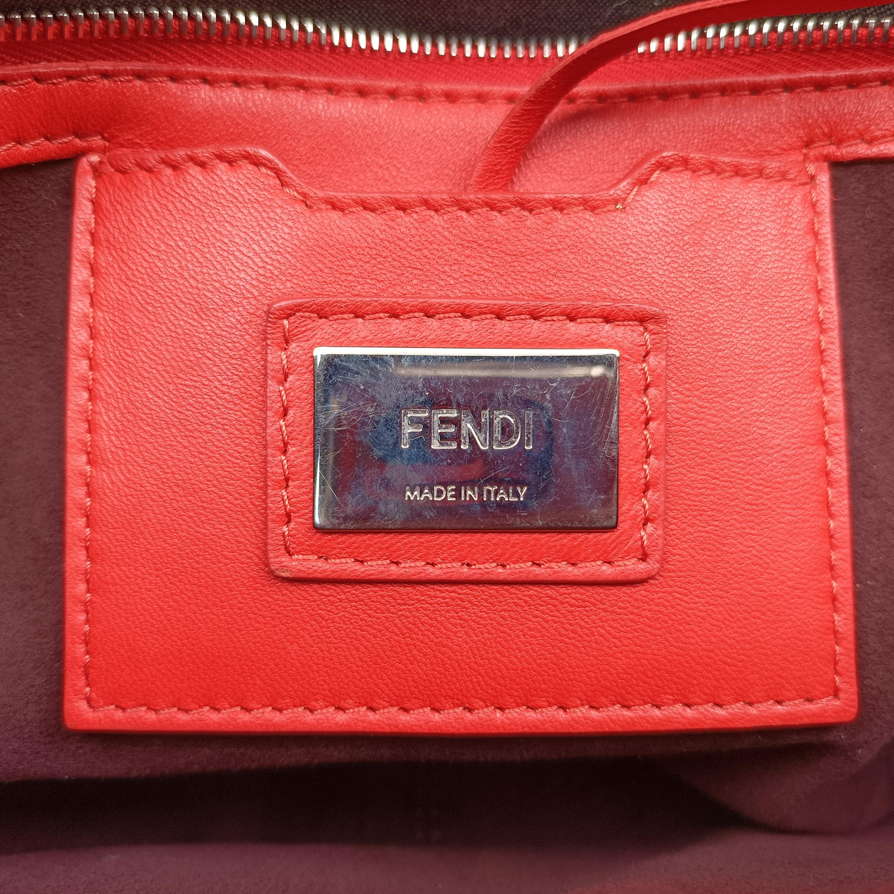 Pre-owned Fendi Be Baguette Red×Burgundy Leather 8BR677 shoulderbag | stylenewstar