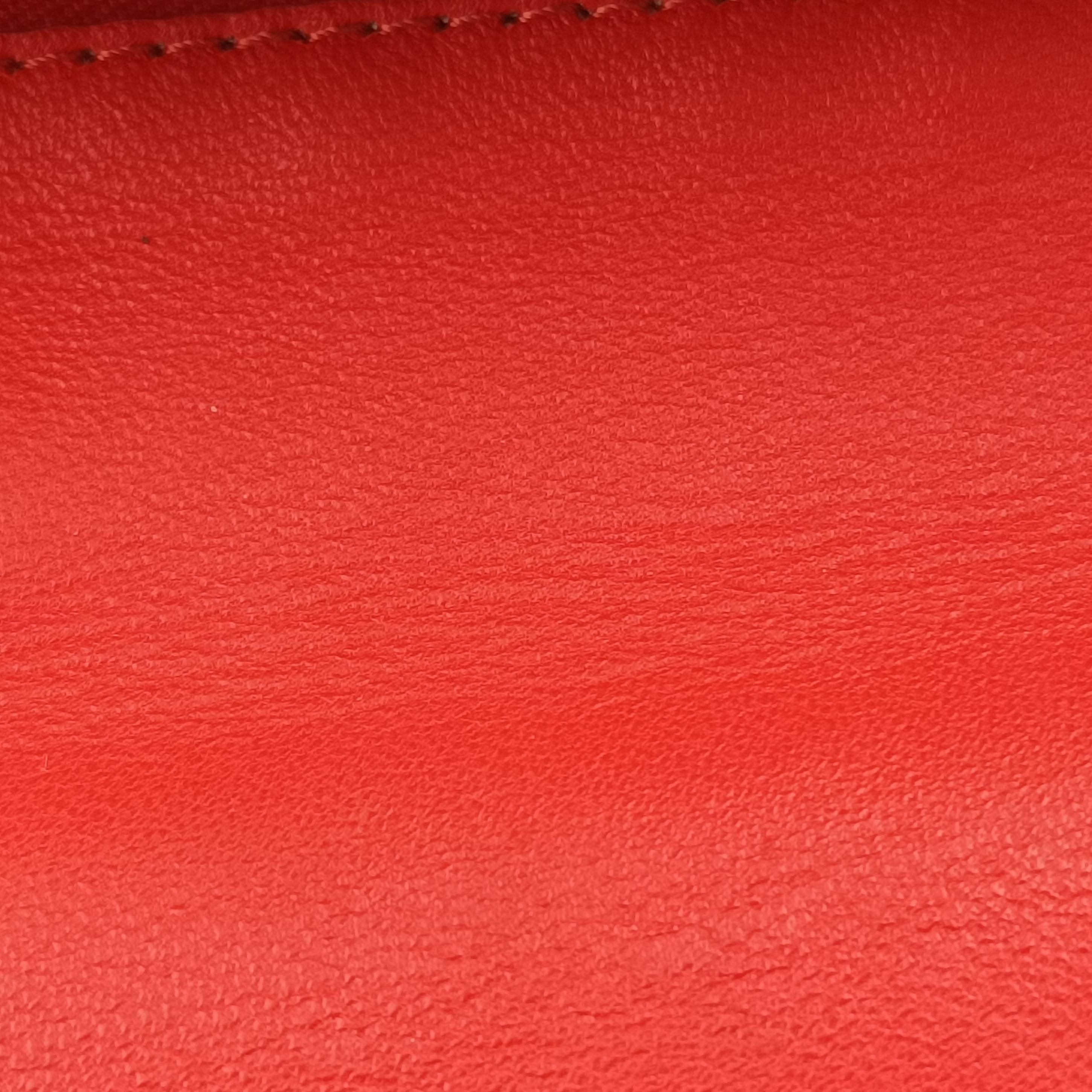 Pre-owned Fendi Be Baguette Red×Burgundy Leather 8BR677 shoulderbag | stylenewstar