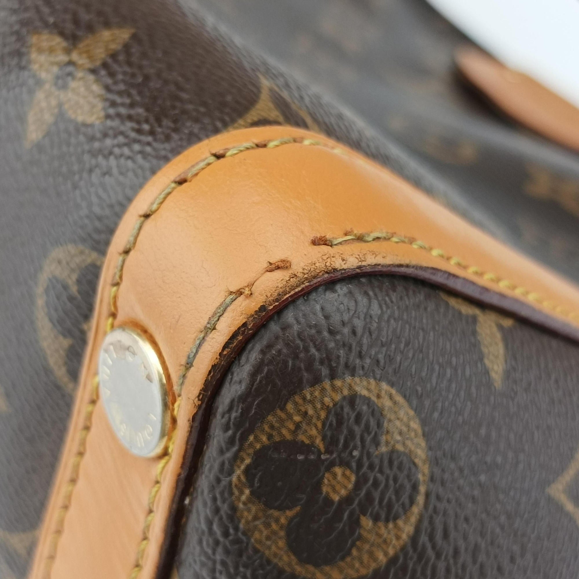 Pre-owned Louis Vuitton Marais MM brown×beige Monogram Canvas M41070 shoulderbag | stylenewstar