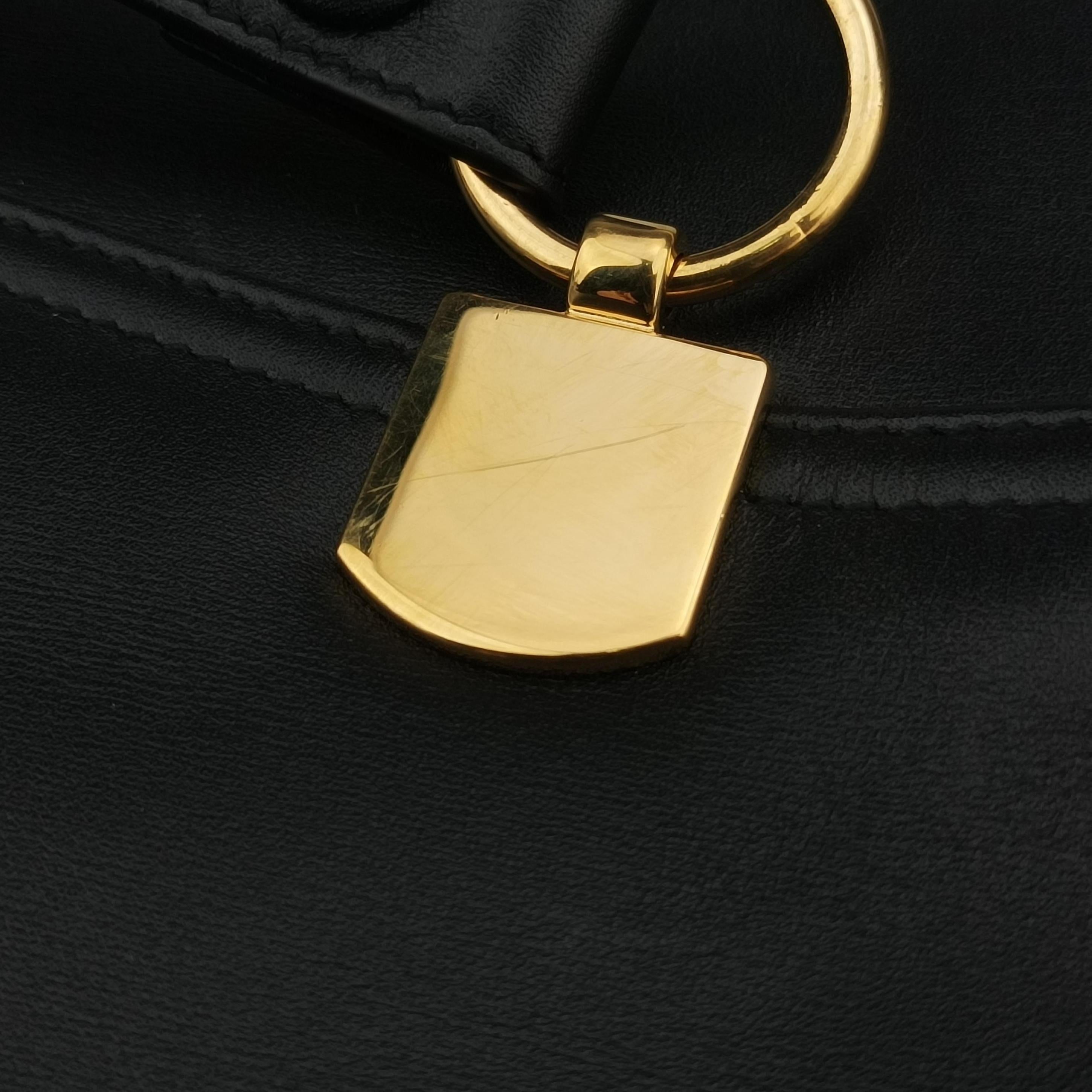 Pre-owned Gucci Arli Black Leather 550130 shoulderbag | stylenewstar