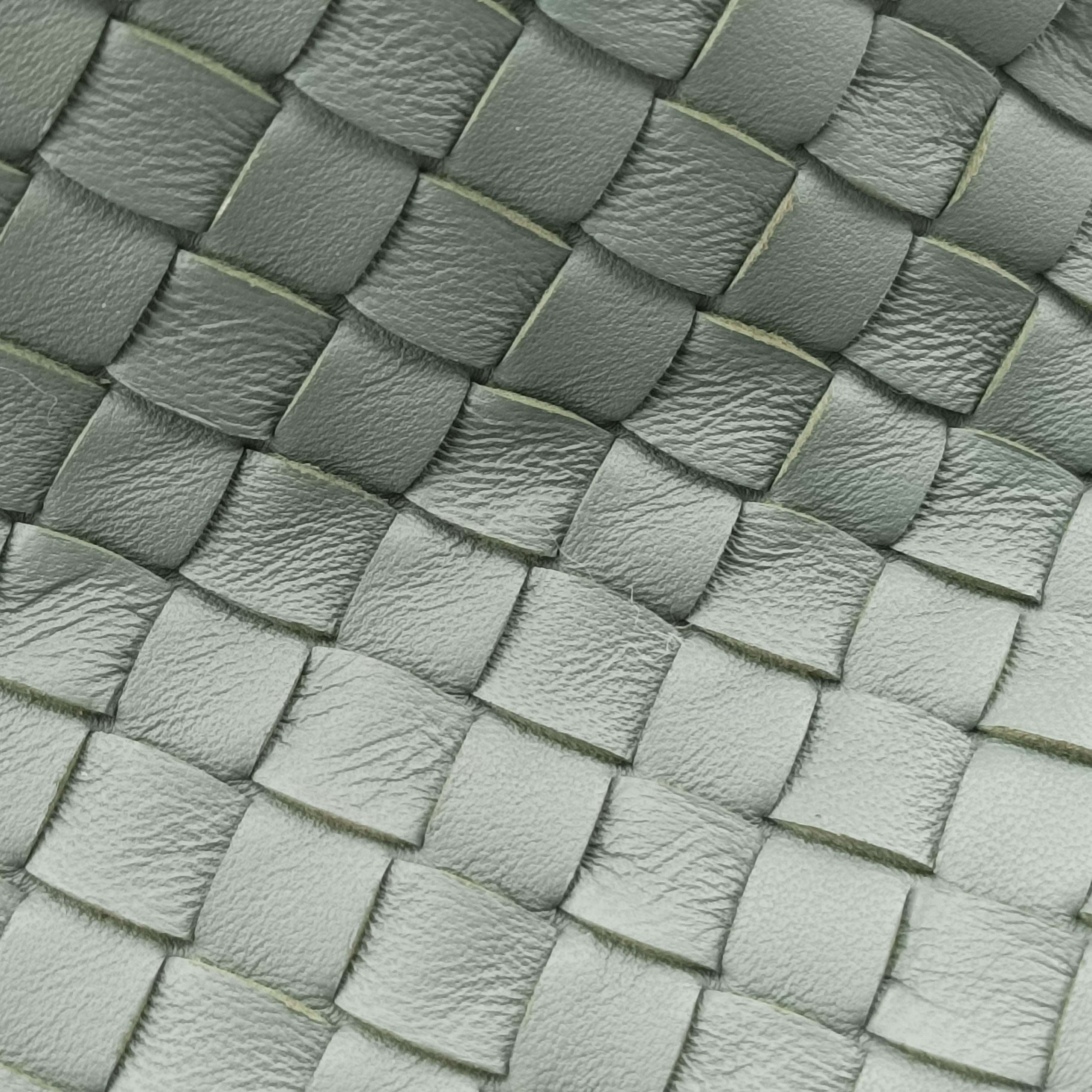 Secondhand Bottega Veneta Intrecciato Green lambskin  handbag | stylenewstar
