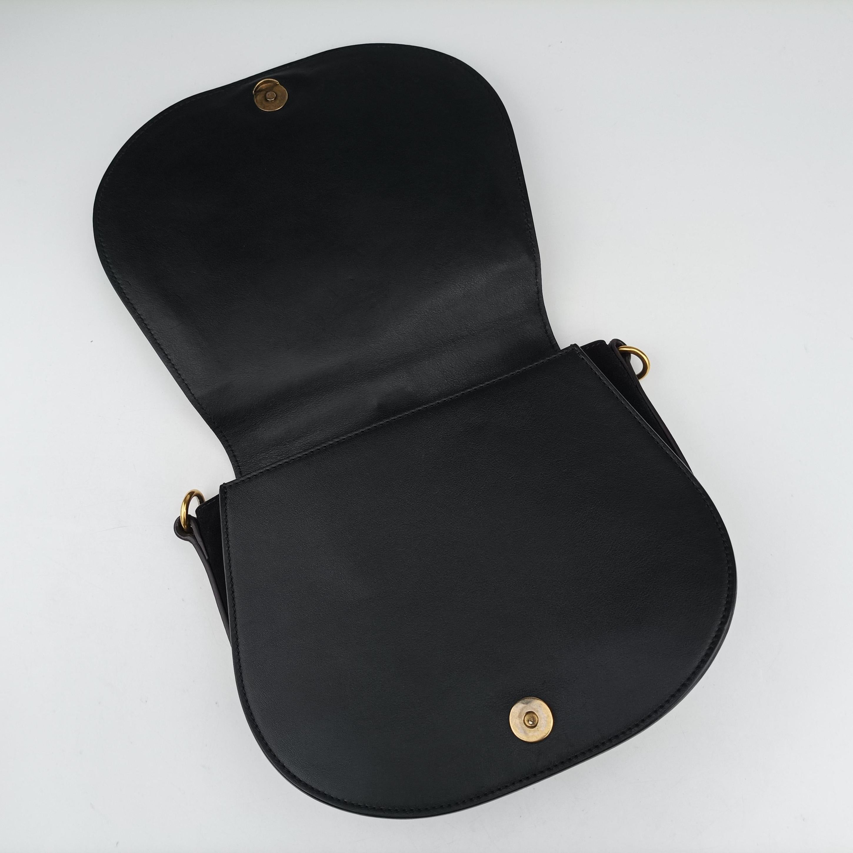 Pre-owned Chloe Bracelet Nile Black Leather  shoulderbag | stylenewstar
