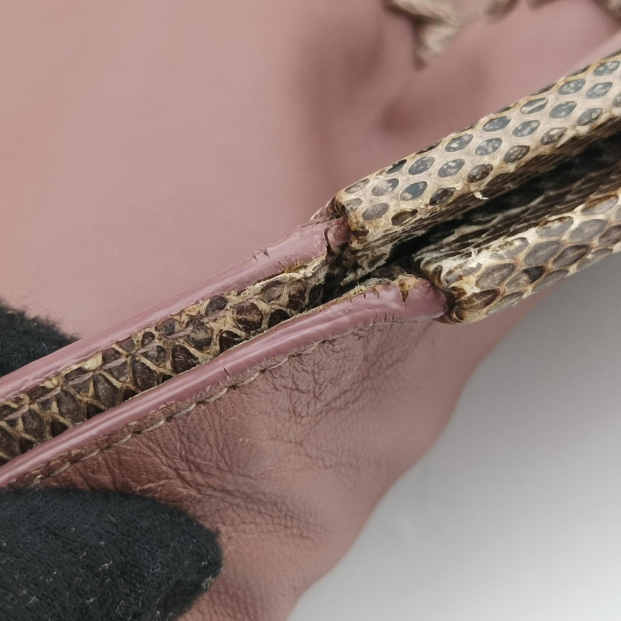 Pre-owned Bottega Veneta Intrecciato pink×Multicolour Lambskin x Snakeskin  shoulderbag | stylenewstar