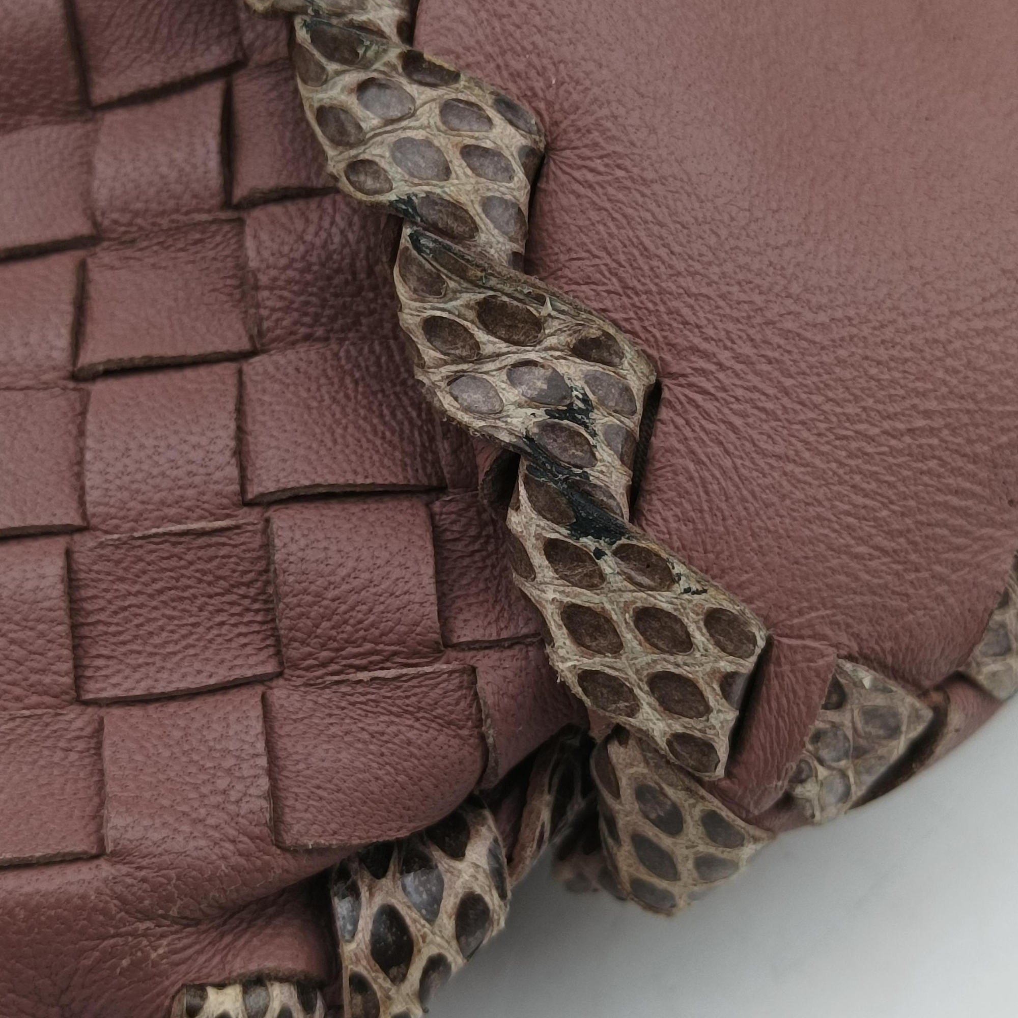 Pre-owned Bottega Veneta Intrecciato pink×Multicolour Lambskin x Snakeskin  shoulderbag | stylenewstar