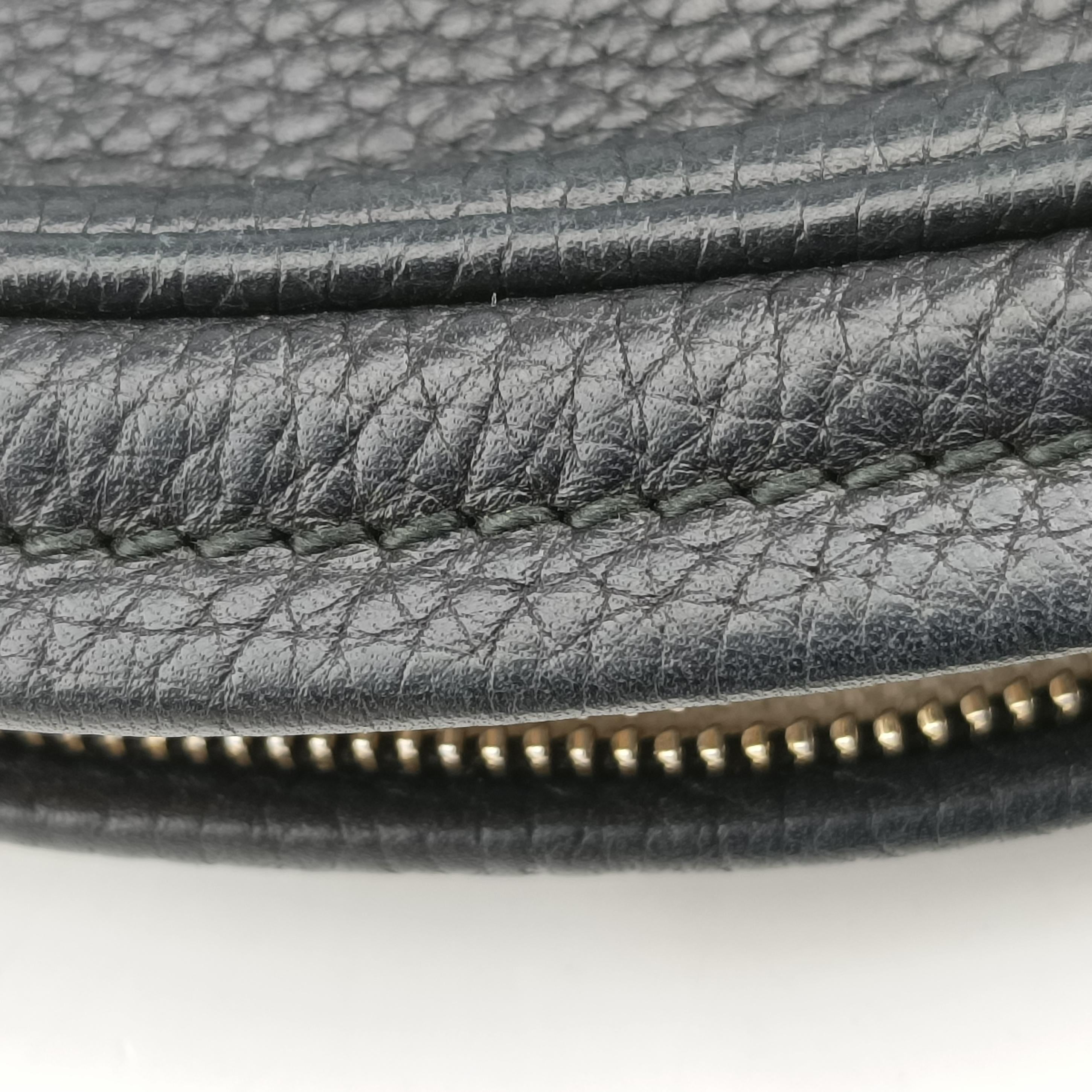 Pre-owned Gucci Soho Black Leather 353965 shoulderbag | stylenewstar