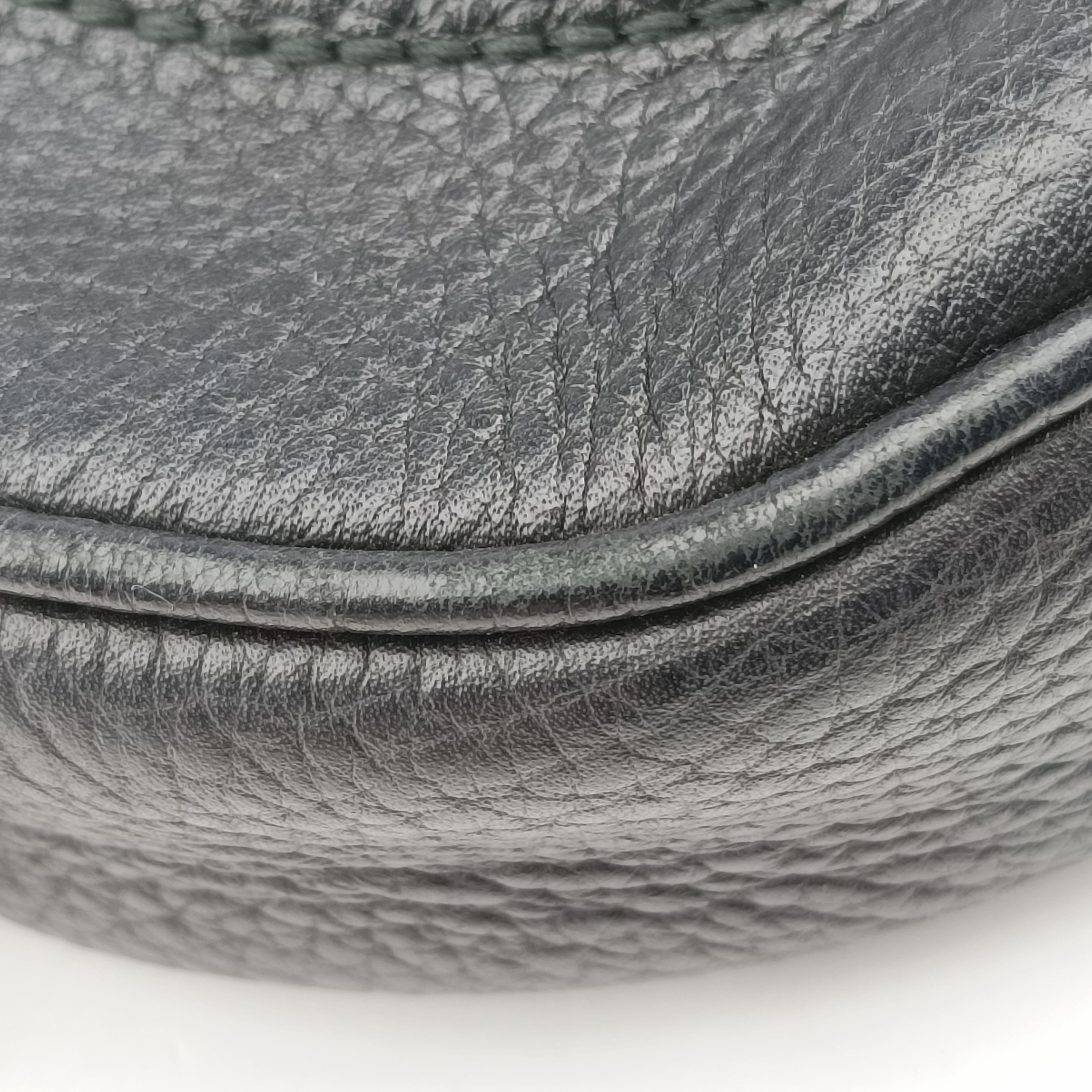 Pre-owned Gucci Soho Black Leather 353965 shoulderbag | stylenewstar