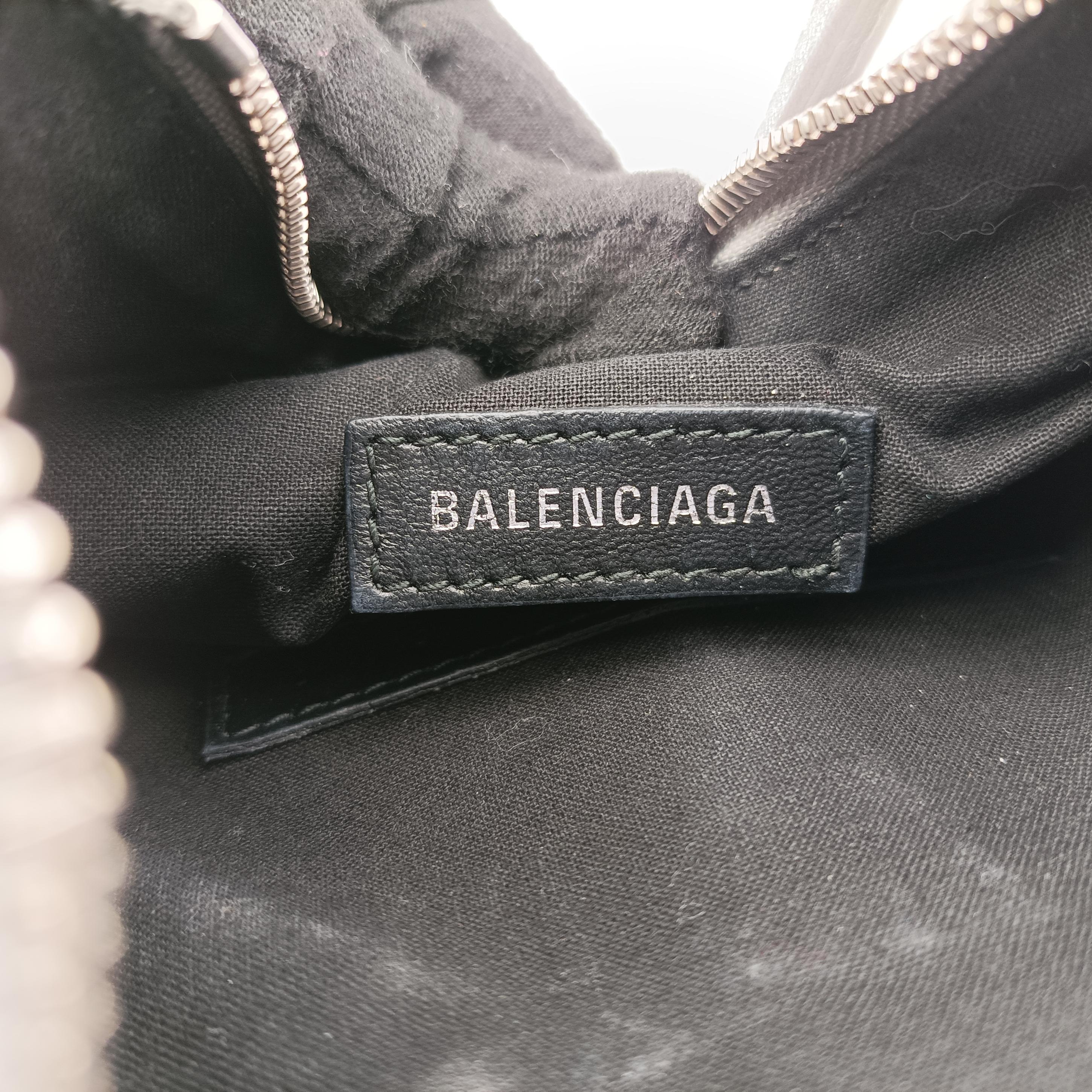 Vintage Balenciaga Le Cagole Silver Sparkling Fabric  shoulderbag | stylenewstar