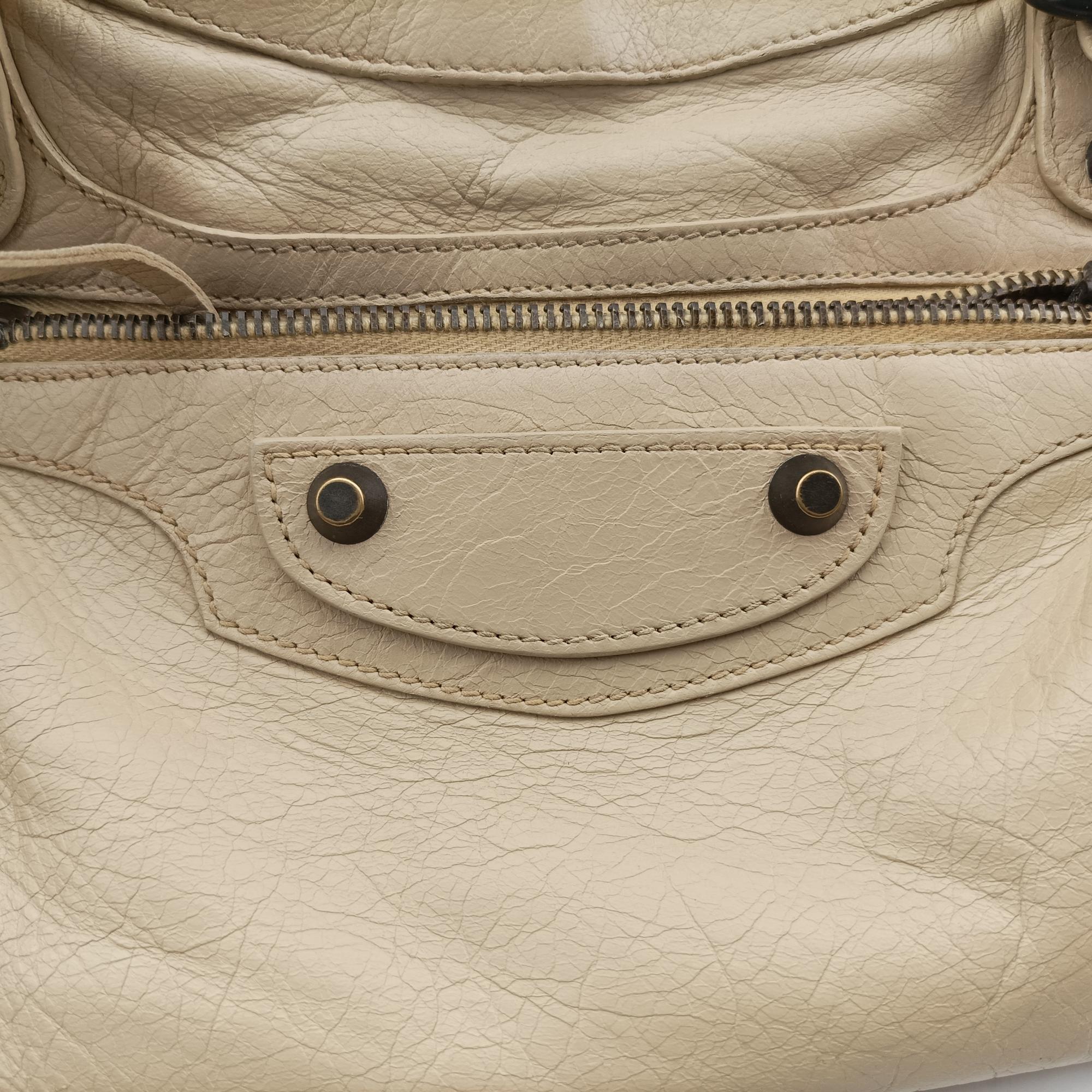 Pre-owned Balenciaga The First Beige lambskin  shoulderbag | stylenewstar