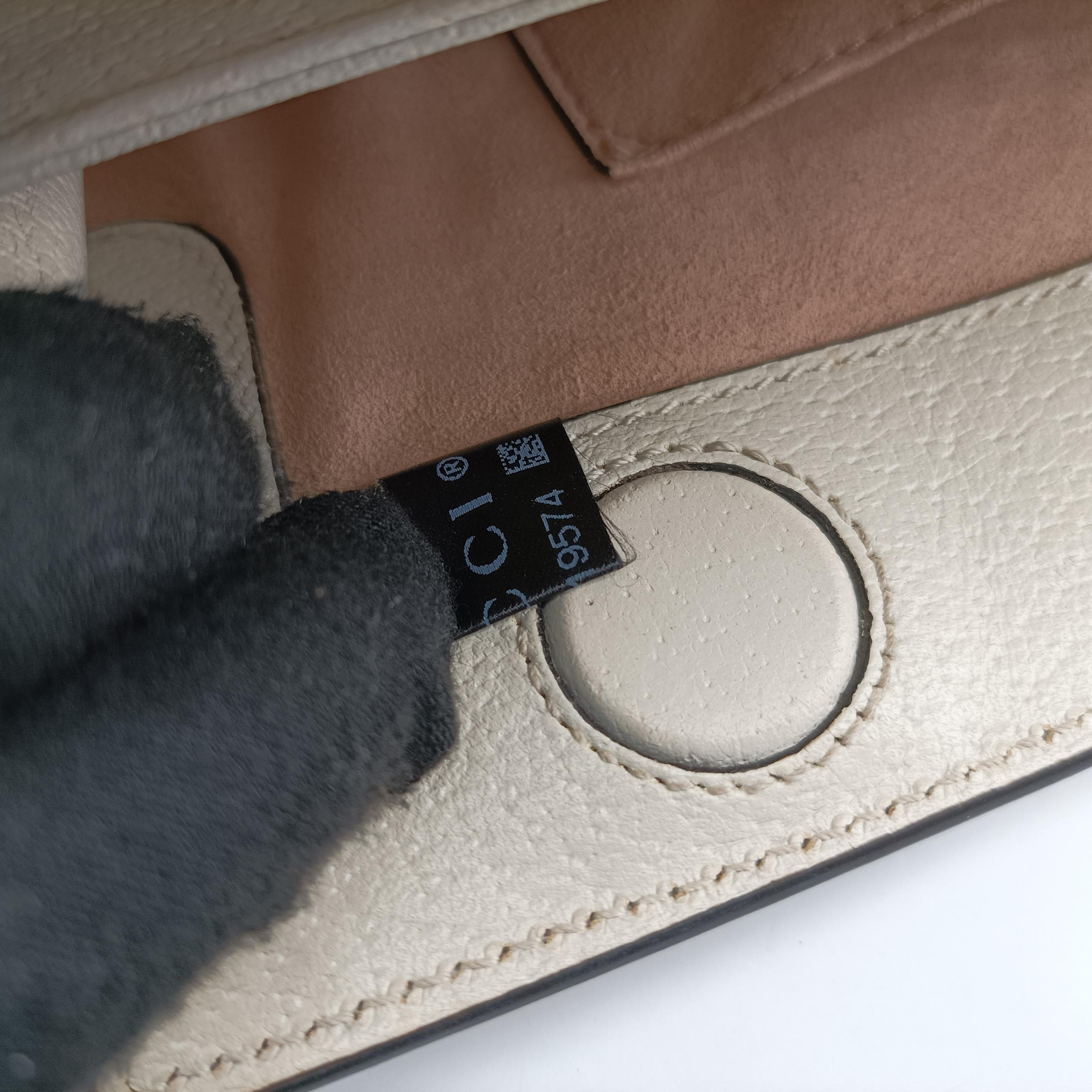 Secondhand Gucci Ophidia White Leather 503877 shoulderbag | stylenewstar