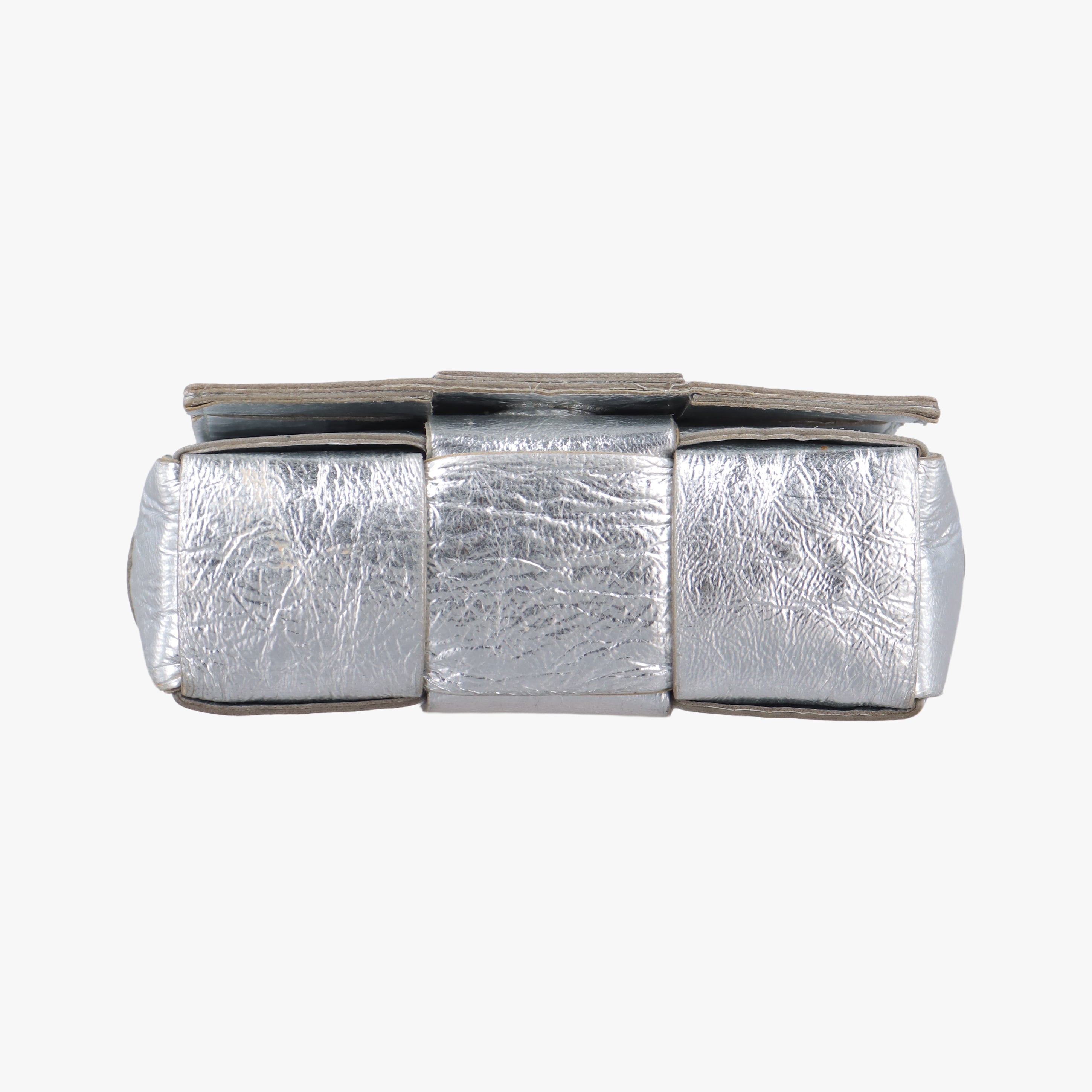 Pre-owned Bottega Veneta Cassette Silver leather  shoulderbag | stylenewstar