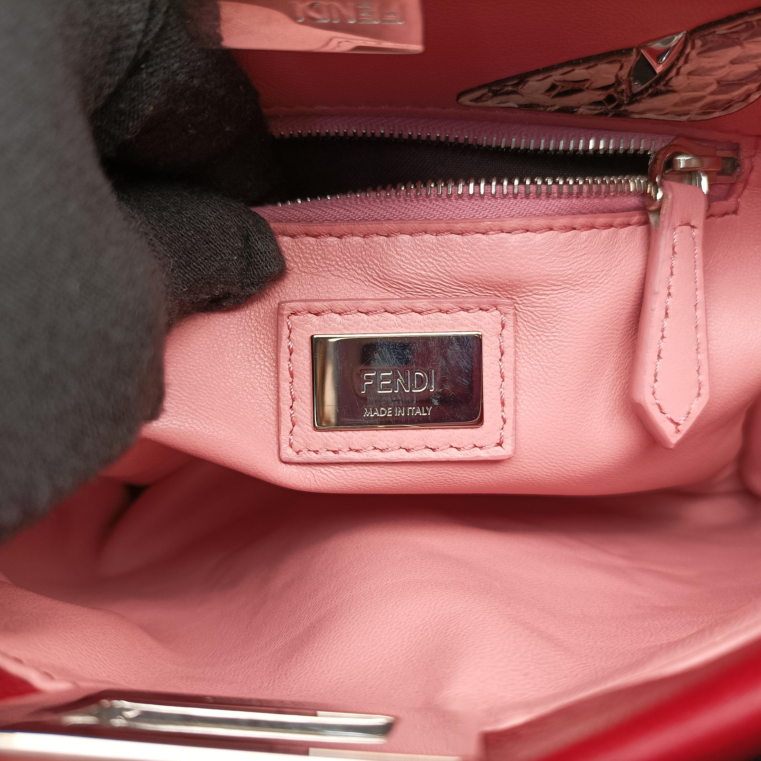 Pre-owned Fendi PEEKABOO Red Leather 8BN244 shoulderbag | stylenewstar