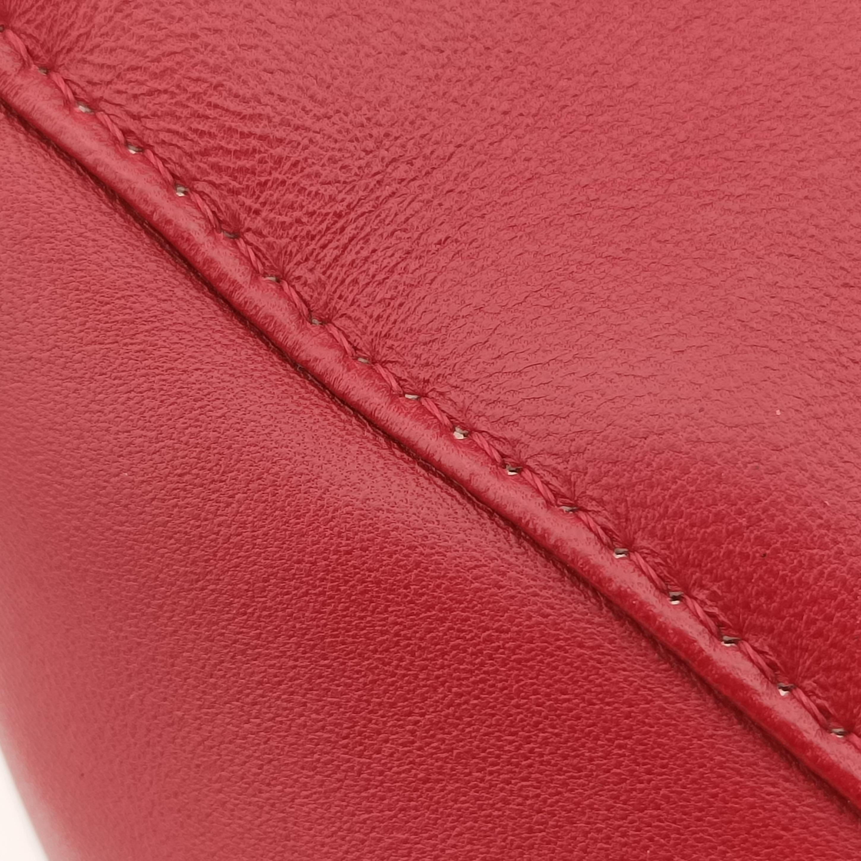 Pre-owned Fendi PEEKABOO Red Leather 8BN244 shoulderbag | stylenewstar