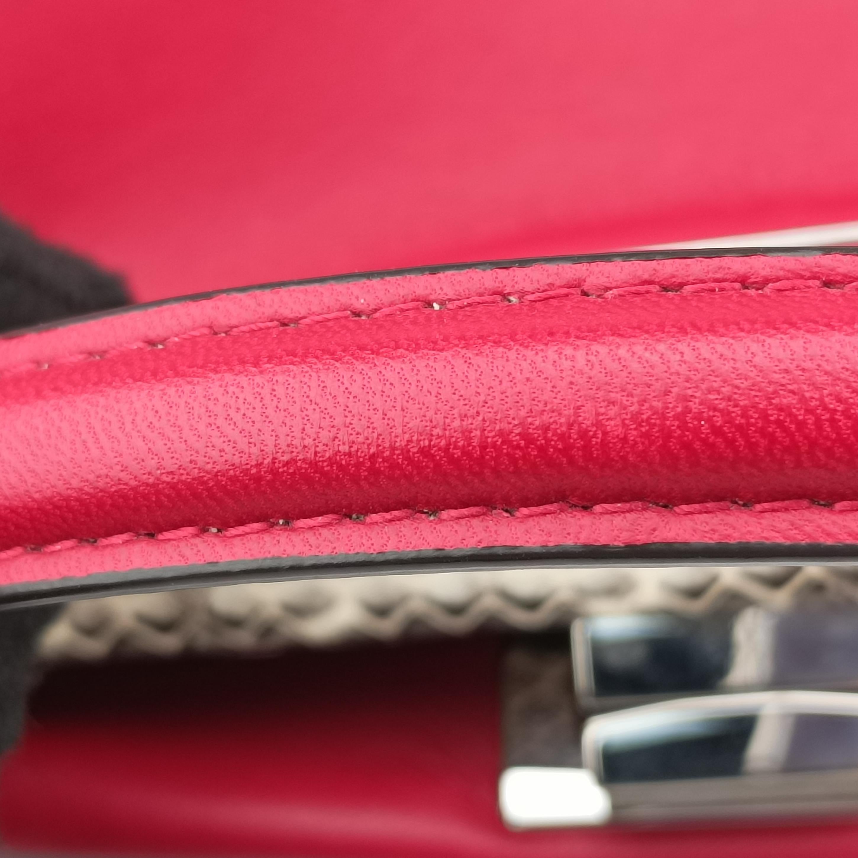 Pre-owned Fendi PEEKABOO Red Leather 8BN244 shoulderbag | stylenewstar