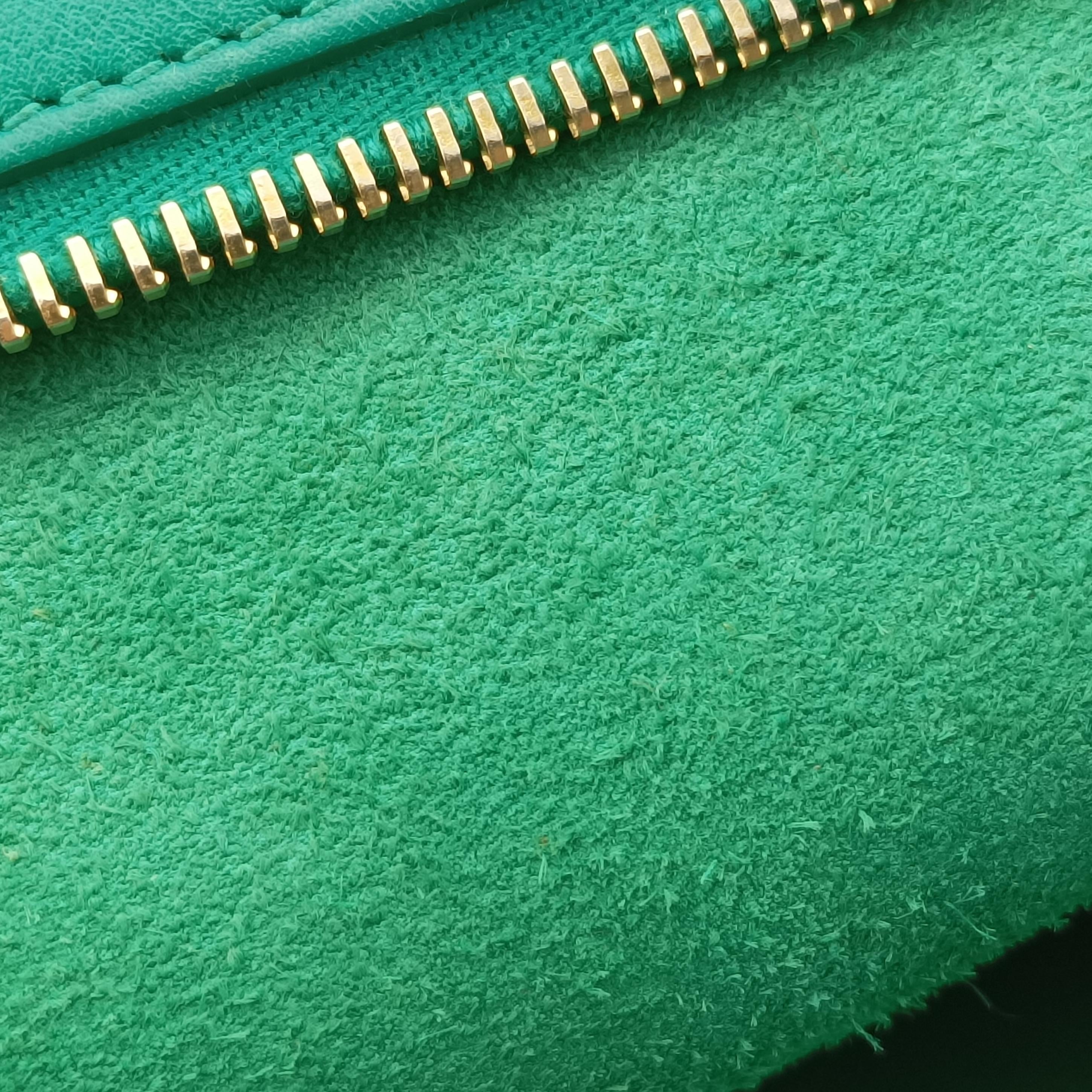 Secondhand Yves Saint Laurent Y Ligne Petit Cabas Green Leather 311210 shoulderbag | stylenewstar
