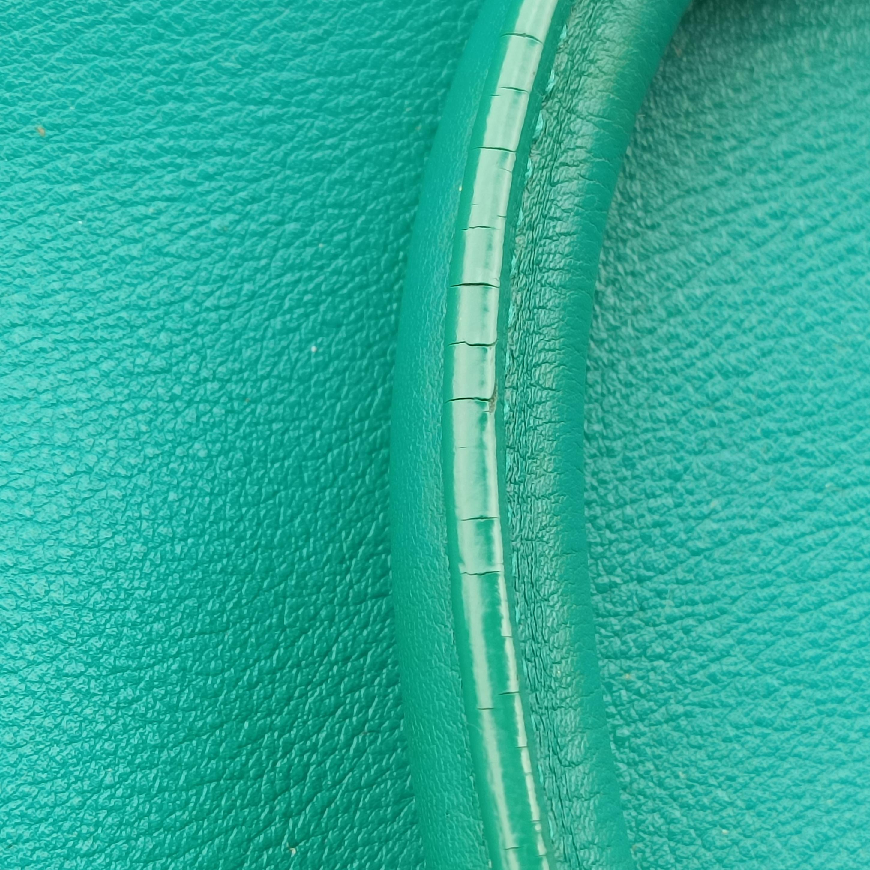 Secondhand Yves Saint Laurent Y Ligne Petit Cabas Green Leather 311210 shoulderbag | stylenewstar