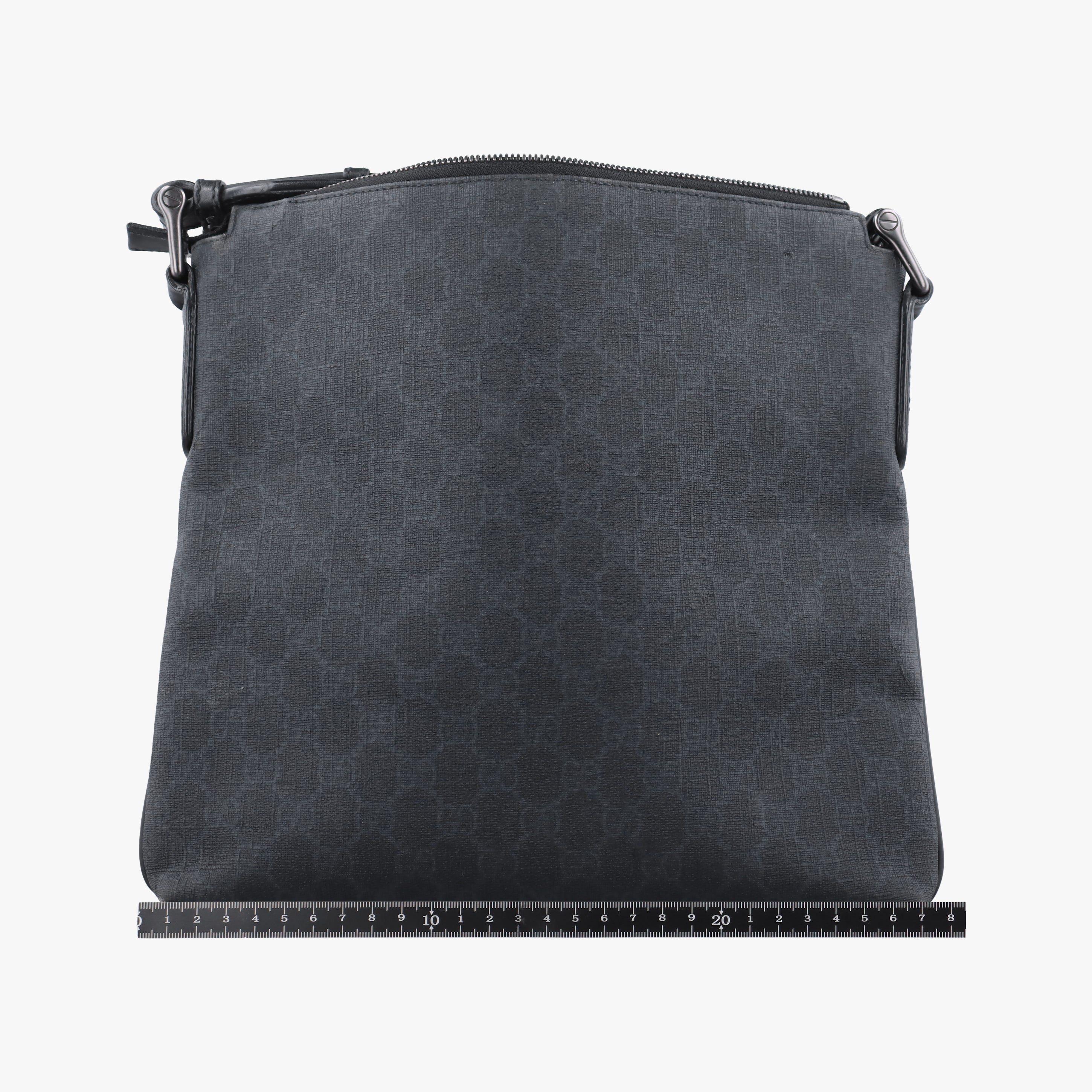 Secondhand Gucci GG Supreme black PVC coated canvas 322279 shoulderbag | stylenewstar