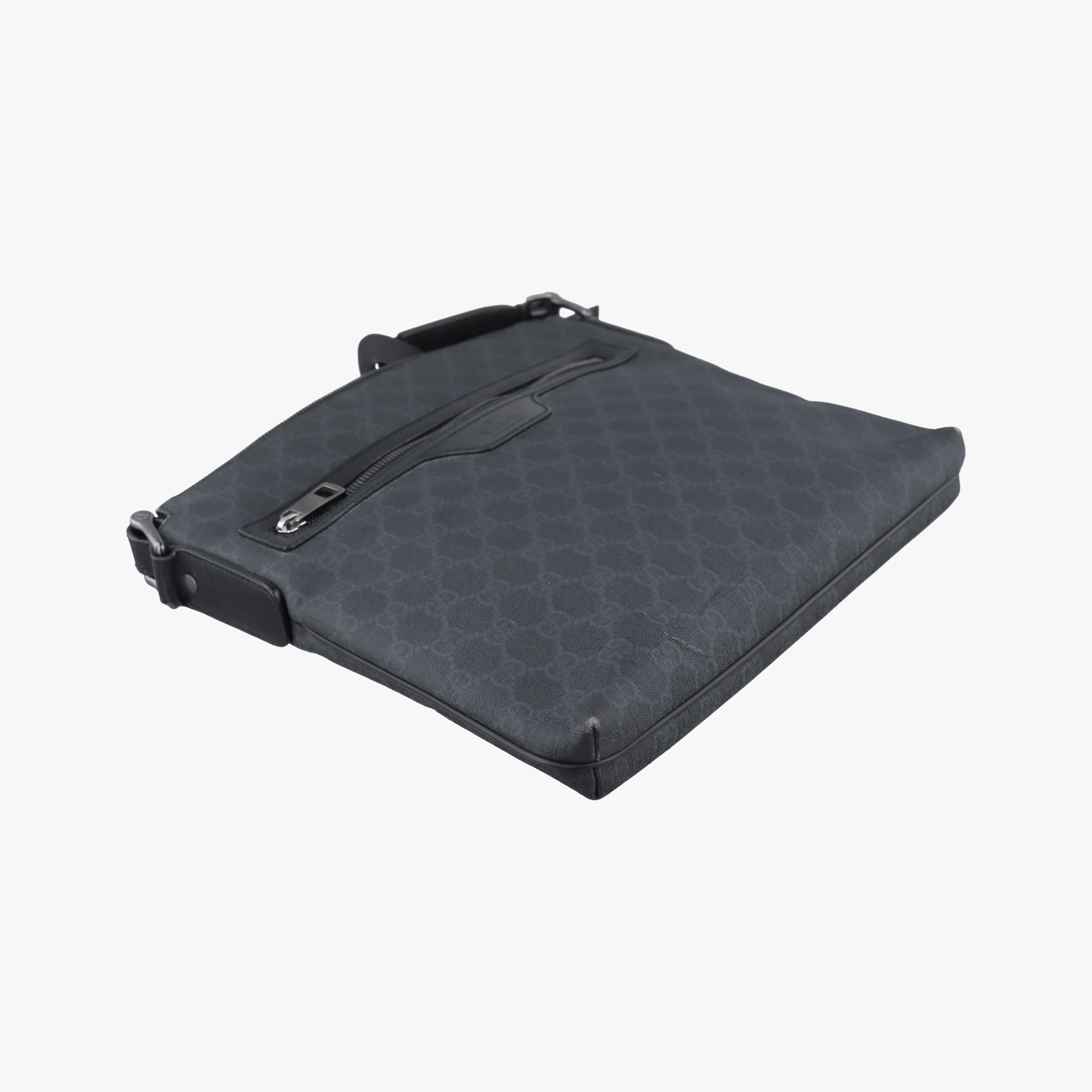 Secondhand Gucci GG Supreme black PVC coated canvas 322279 shoulderbag | stylenewstar
