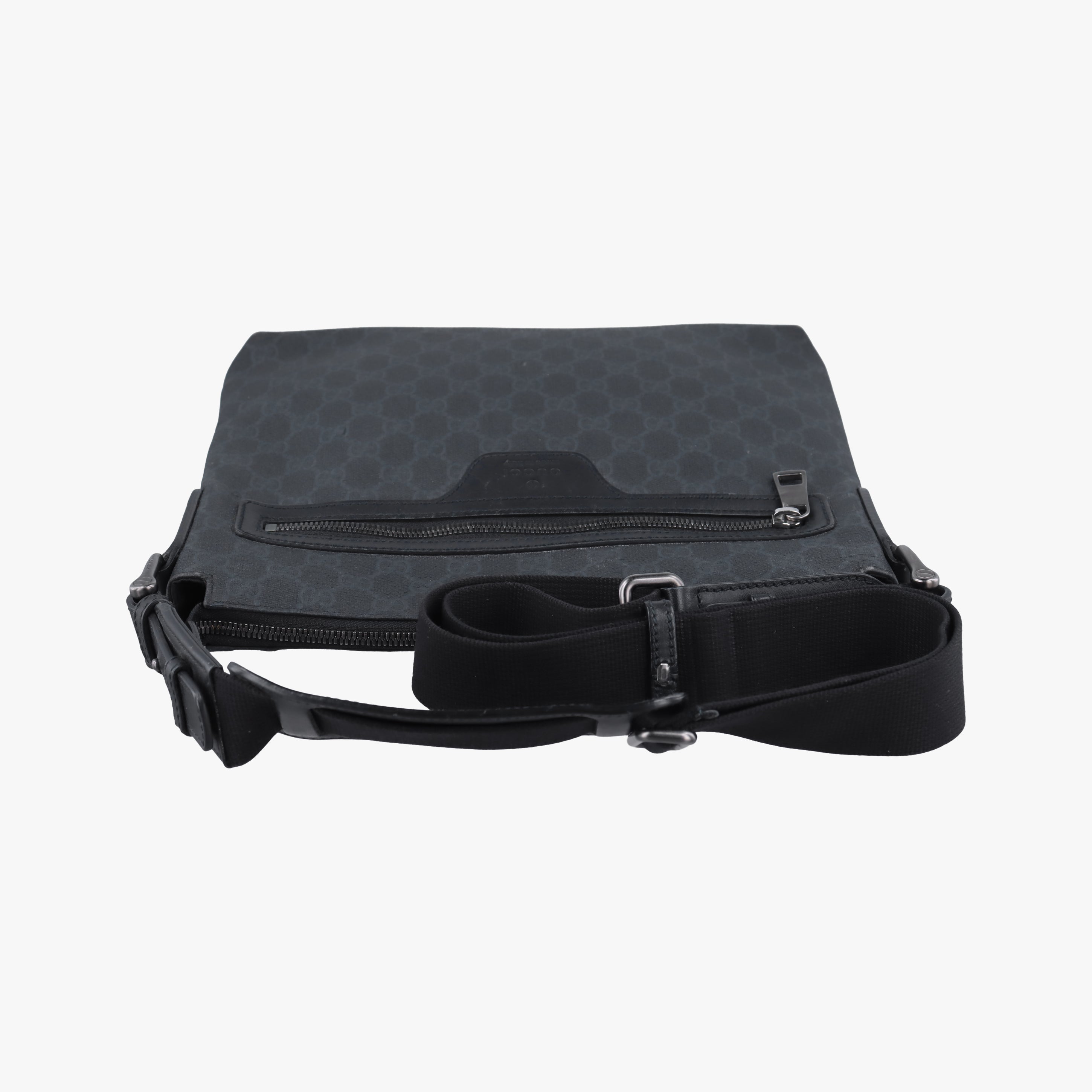 Secondhand Gucci GG Supreme black PVC coated canvas 322279 shoulderbag | stylenewstar